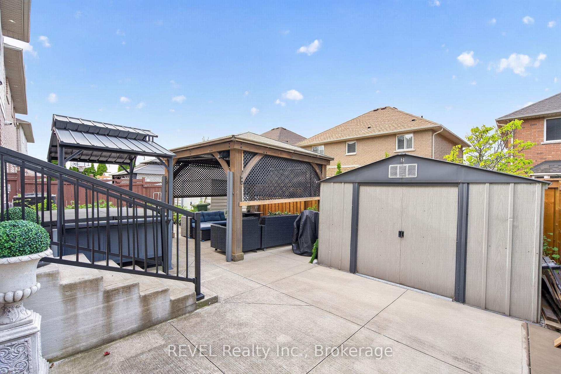 Photo 44 of 282 Webster Road, Hamilton, Gershome — HOMEH