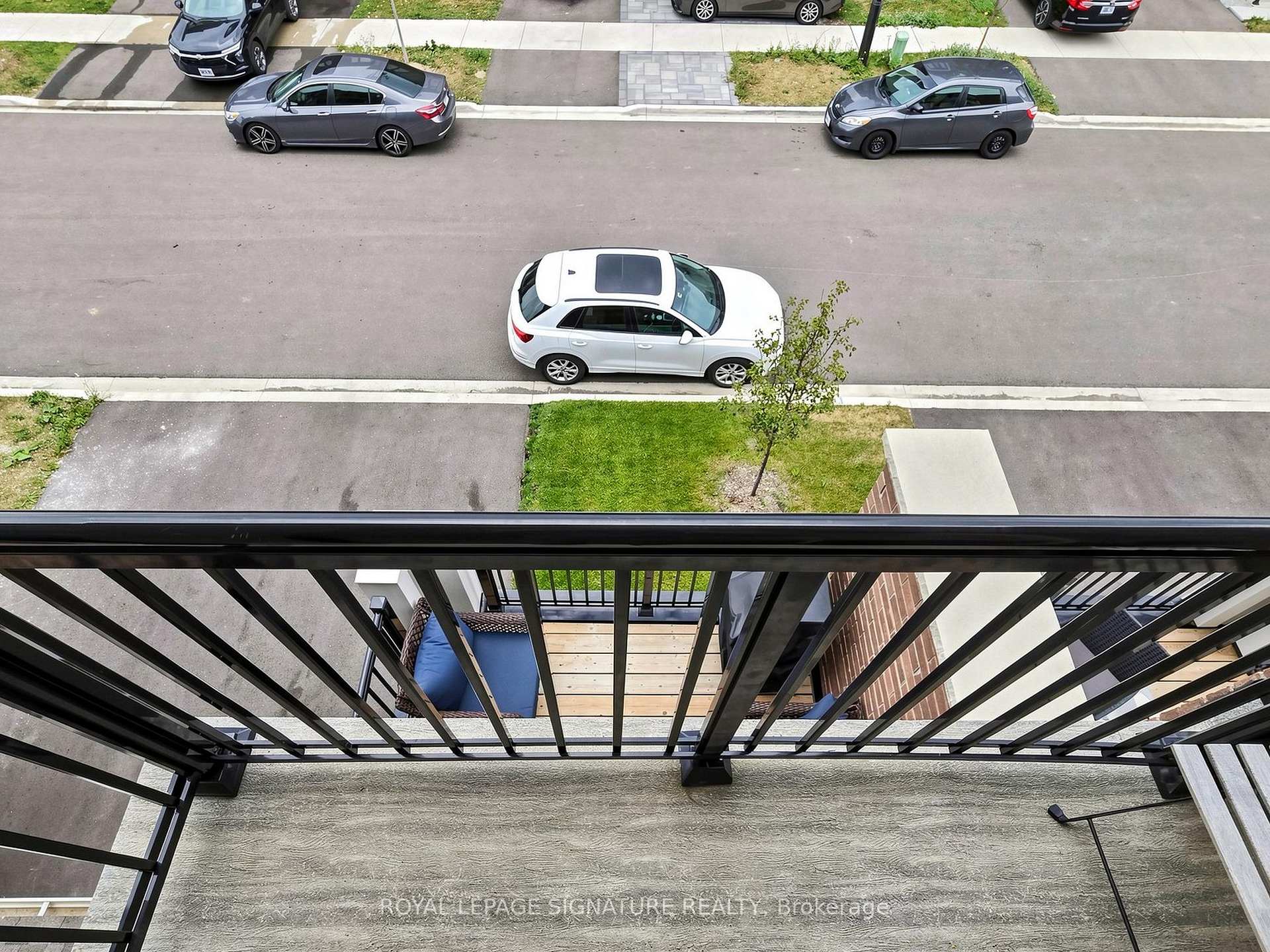 Photo 48 of 85 Kepple Circle, Brampton, Northwest Brampton — HOMEH