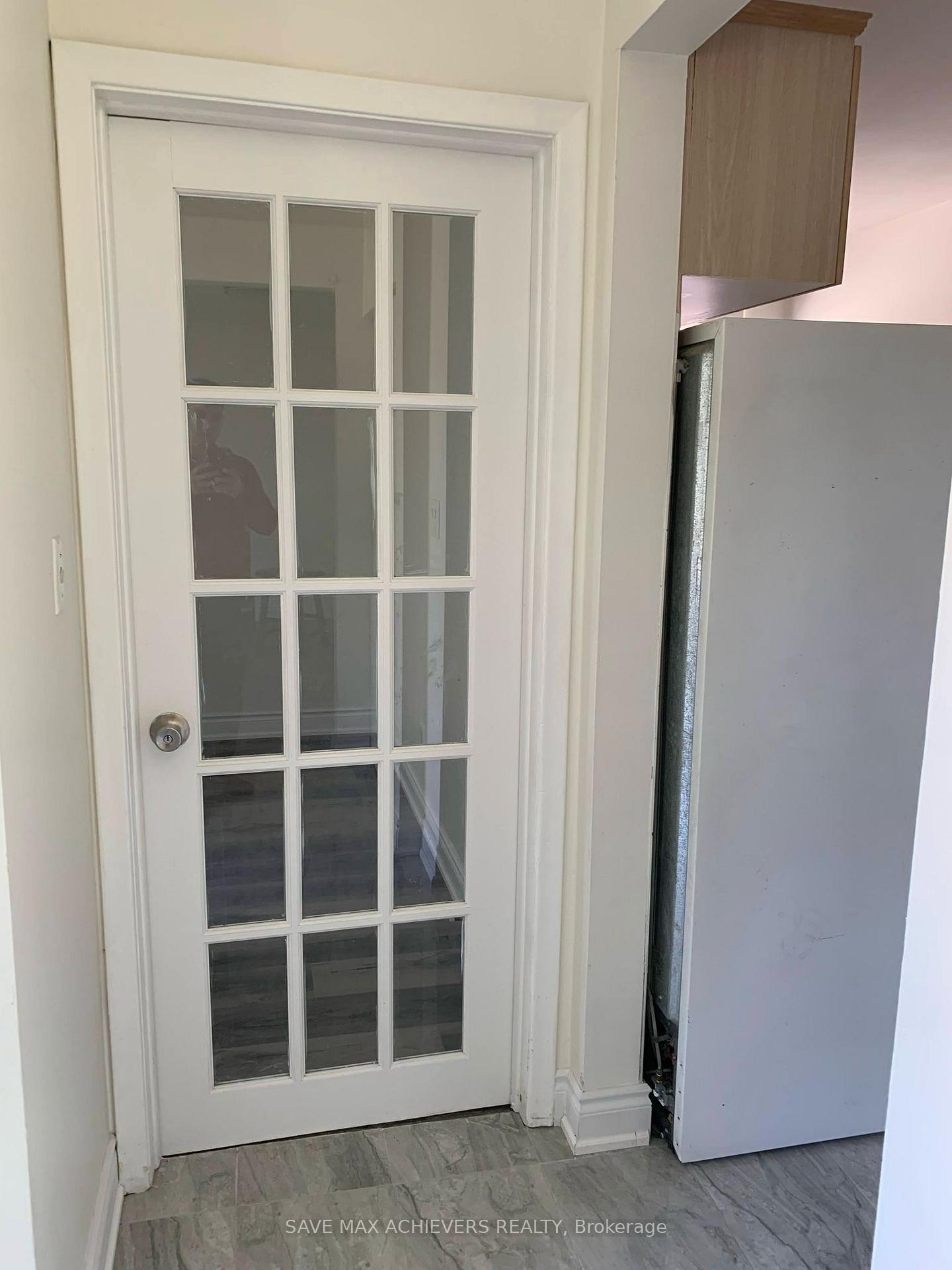 Photo 7 of 44 Strathavon Drive, Etobicoke, Mount Olive-Silverstone-Jamestown — HOMEH