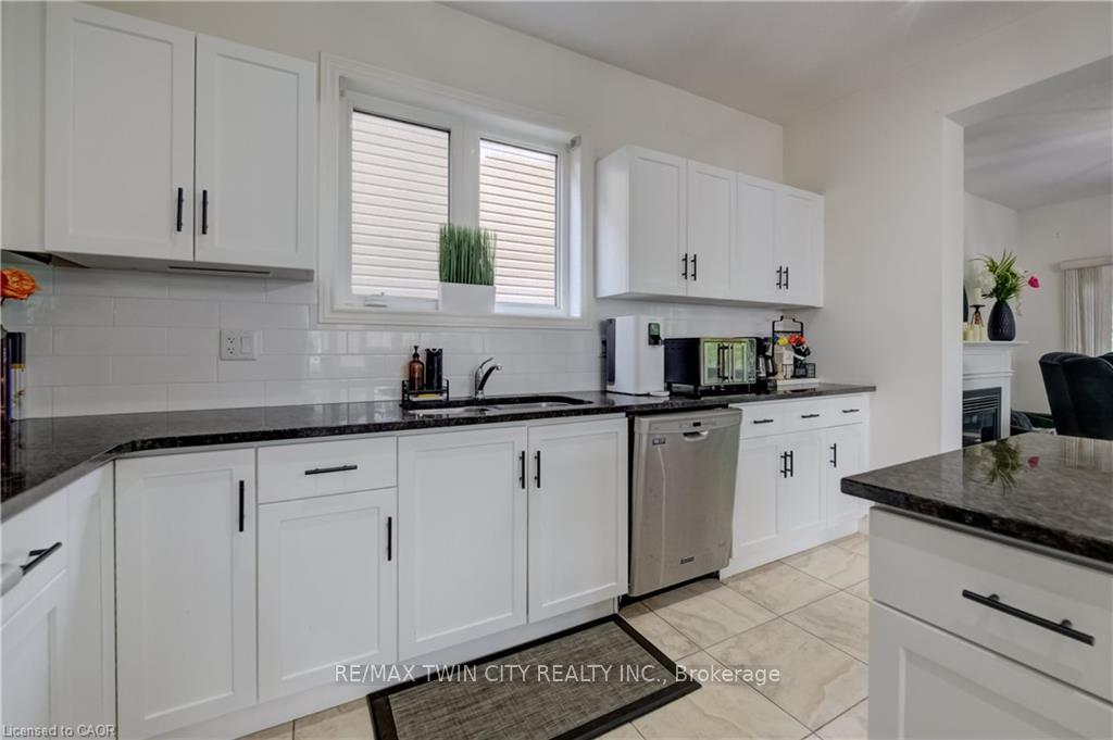 Photo 14 of 58 Marshall Drive, Guelph, Grange Road — HOMEH