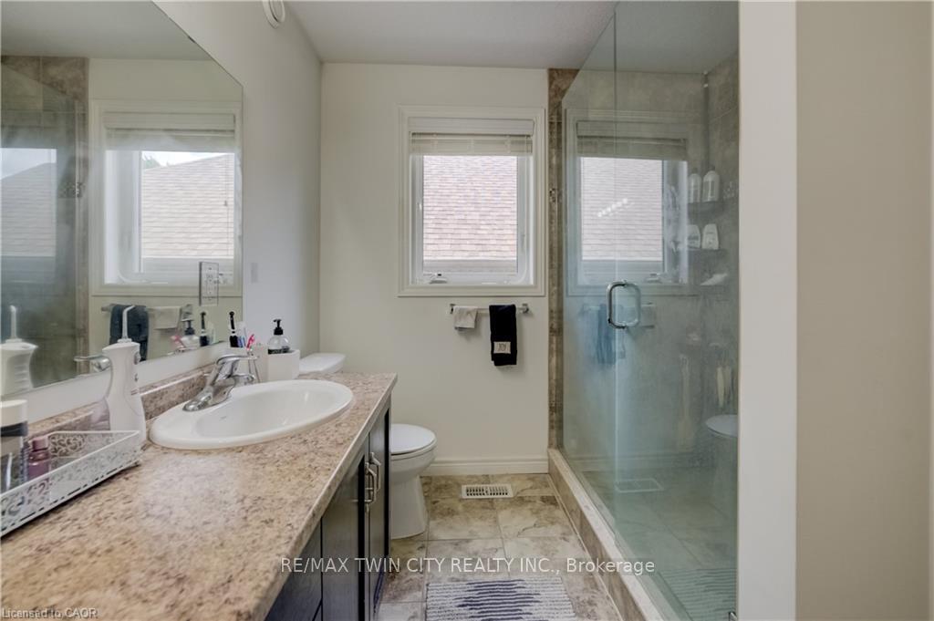 Photo 29 of 58 Marshall Drive, Guelph, Grange Road — HOMEH