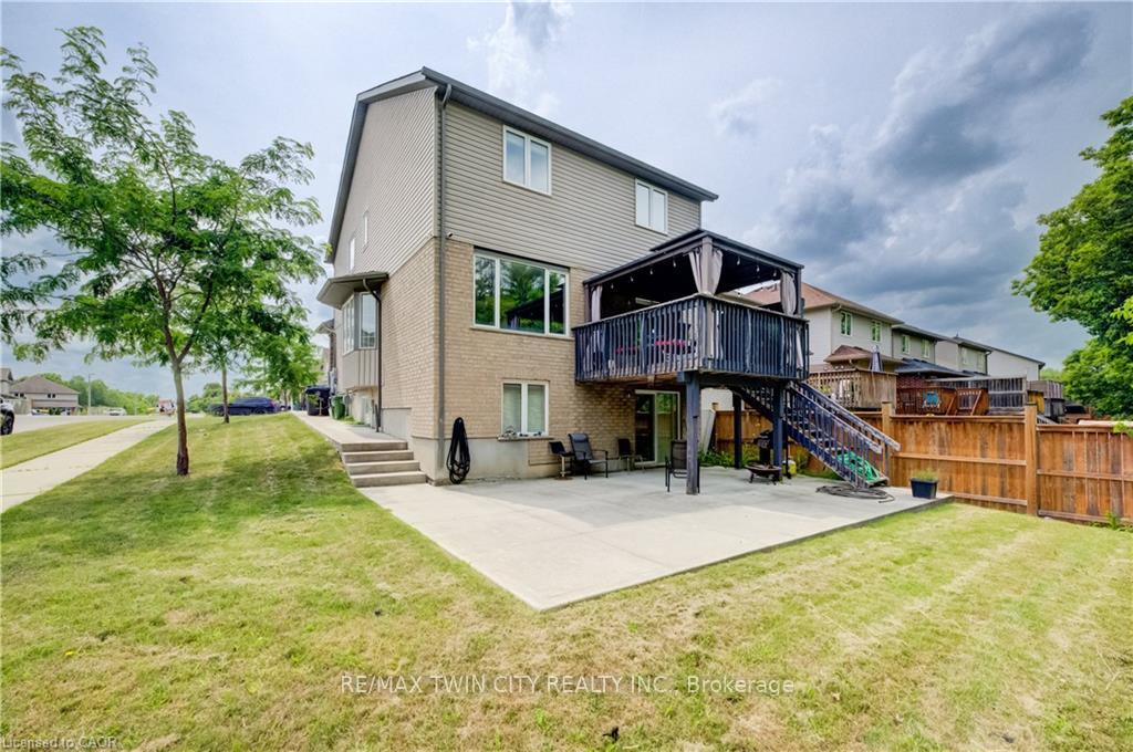 Photo 36 of 58 Marshall Drive, Guelph, Grange Road — HOMEH