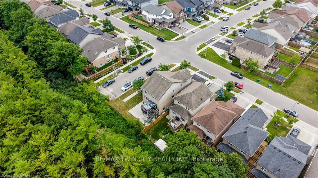 Photo 46 of 58 Marshall Drive, Guelph, Grange Road — HOMEH