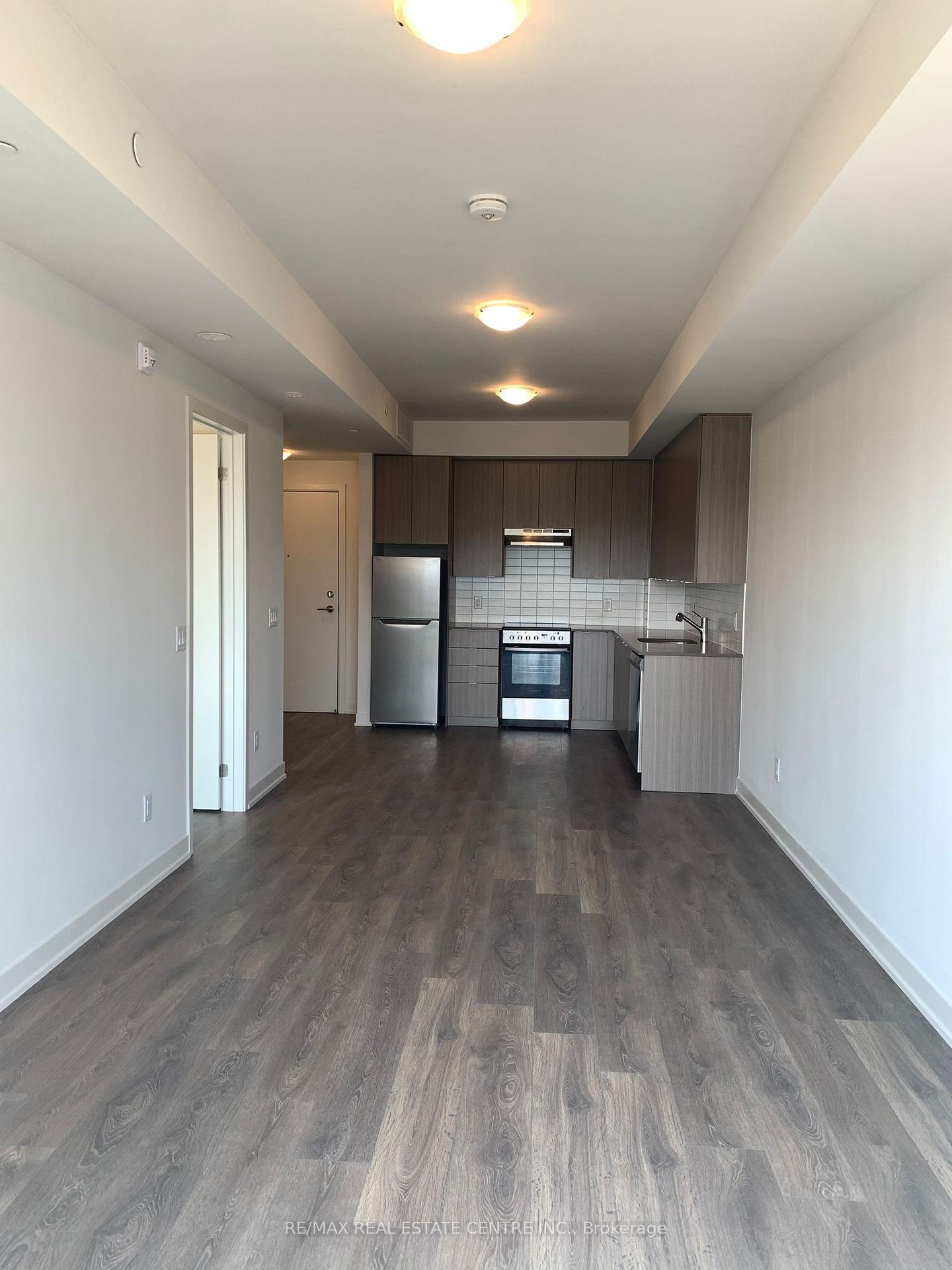 Photo 17 of Unit 209, 58 Sky Harbour Drive, Brampton, Bram West — HOMEH