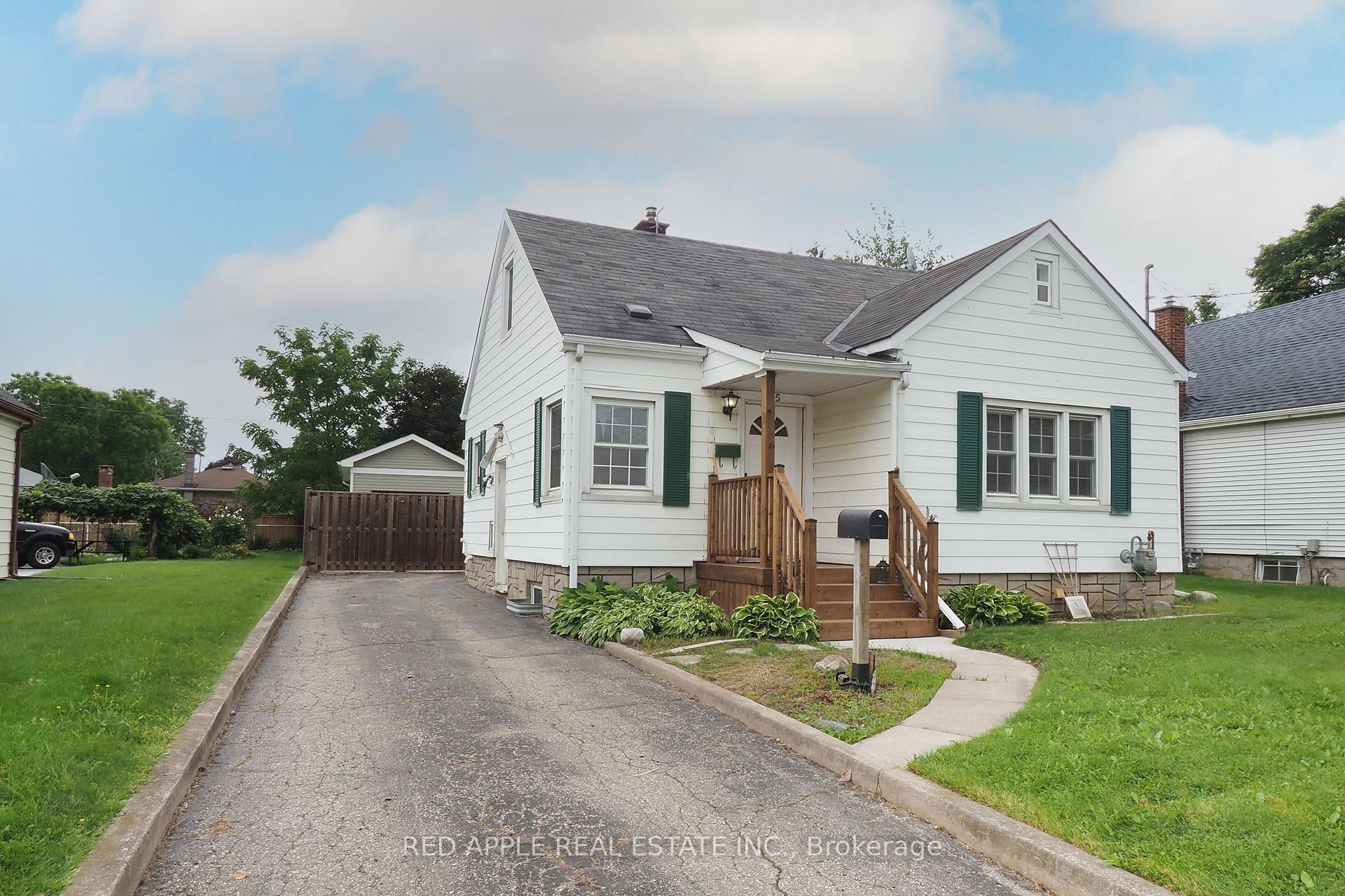 Photo 1 of 65 Elgin Street S, Cambridge, Alison — HOMEH