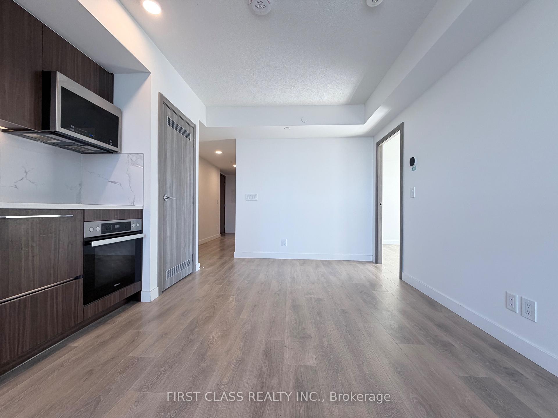 Photo 3 of Unit 3907, 38 Widmer Street, Toronto, Waterfront Communities — HOMEH