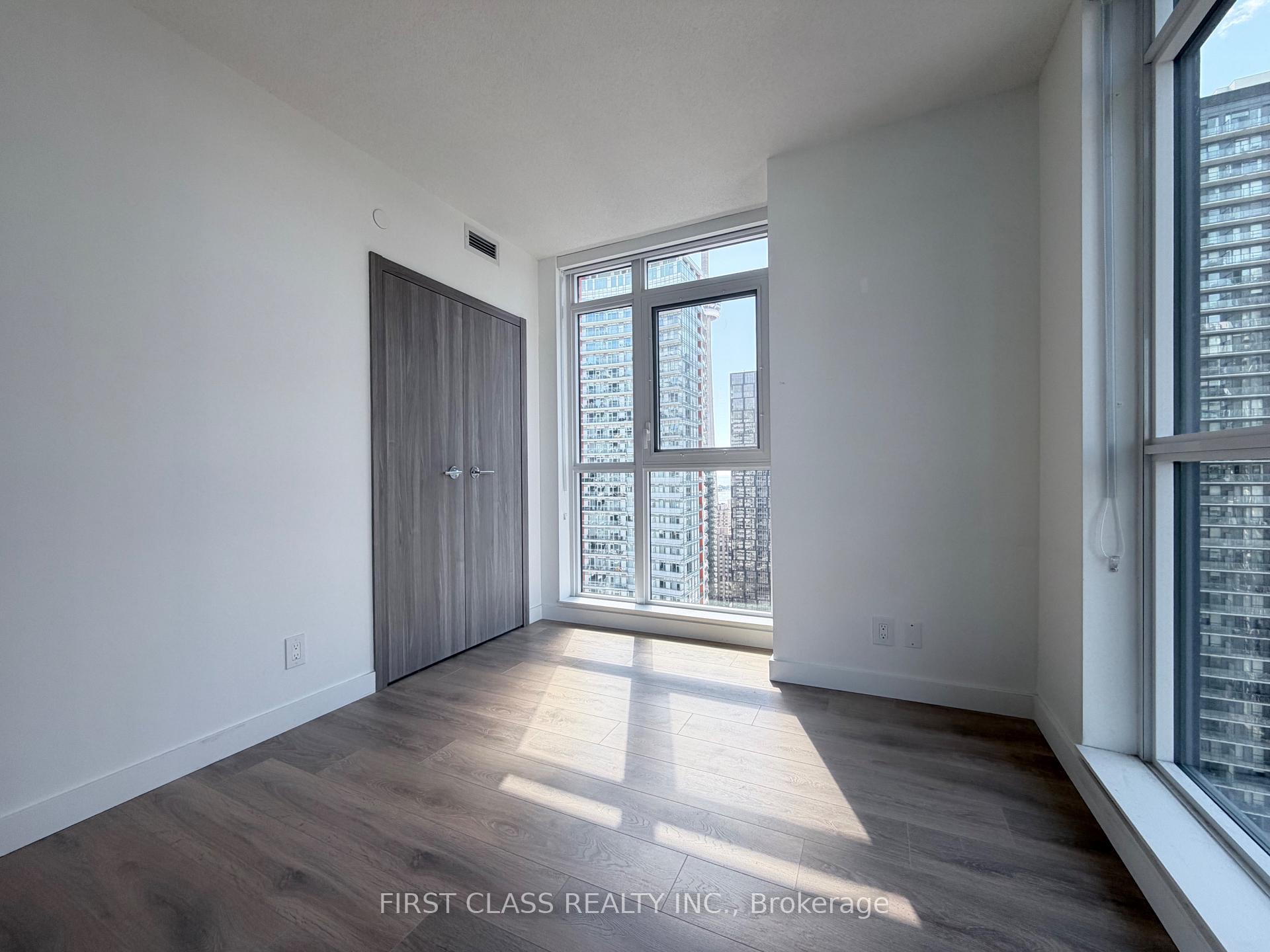 Photo 7 of Unit 3907, 38 Widmer Street, Toronto, Waterfront Communities — HOMEH