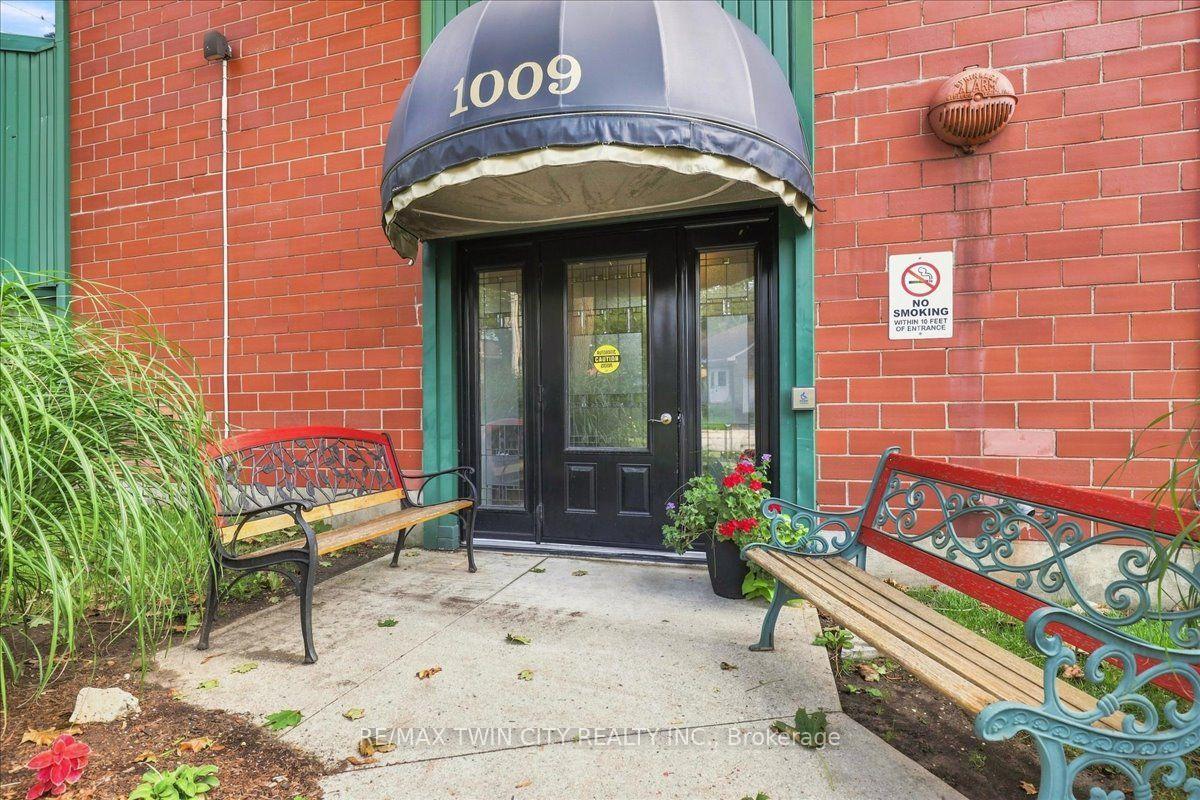 Photo 2 of Unit 217, 1009 Queenston Road, Cambridge, Preston South — HOMEH