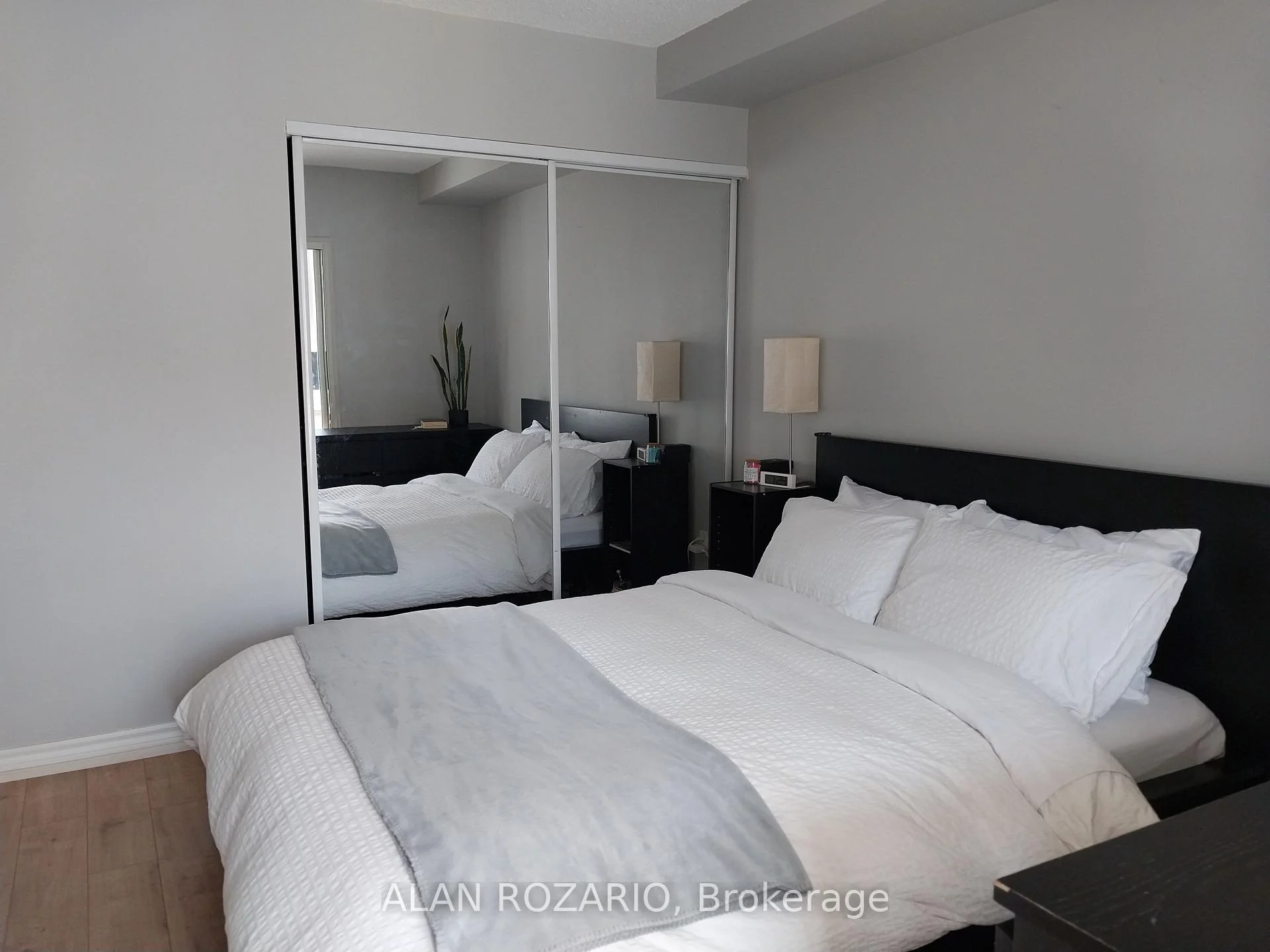 Photo 15 of Unit 103, 8351 Mclaughlin Road S, Brampton, Brampton South — HOMEH