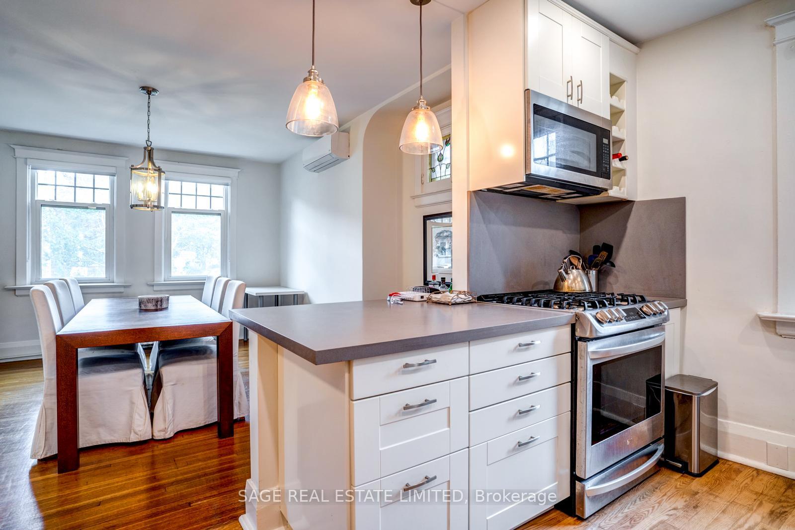 Photo 15 of Unit 8, 3 Lonsdale Road, Toronto, Yonge-St. Clair — HOMEH