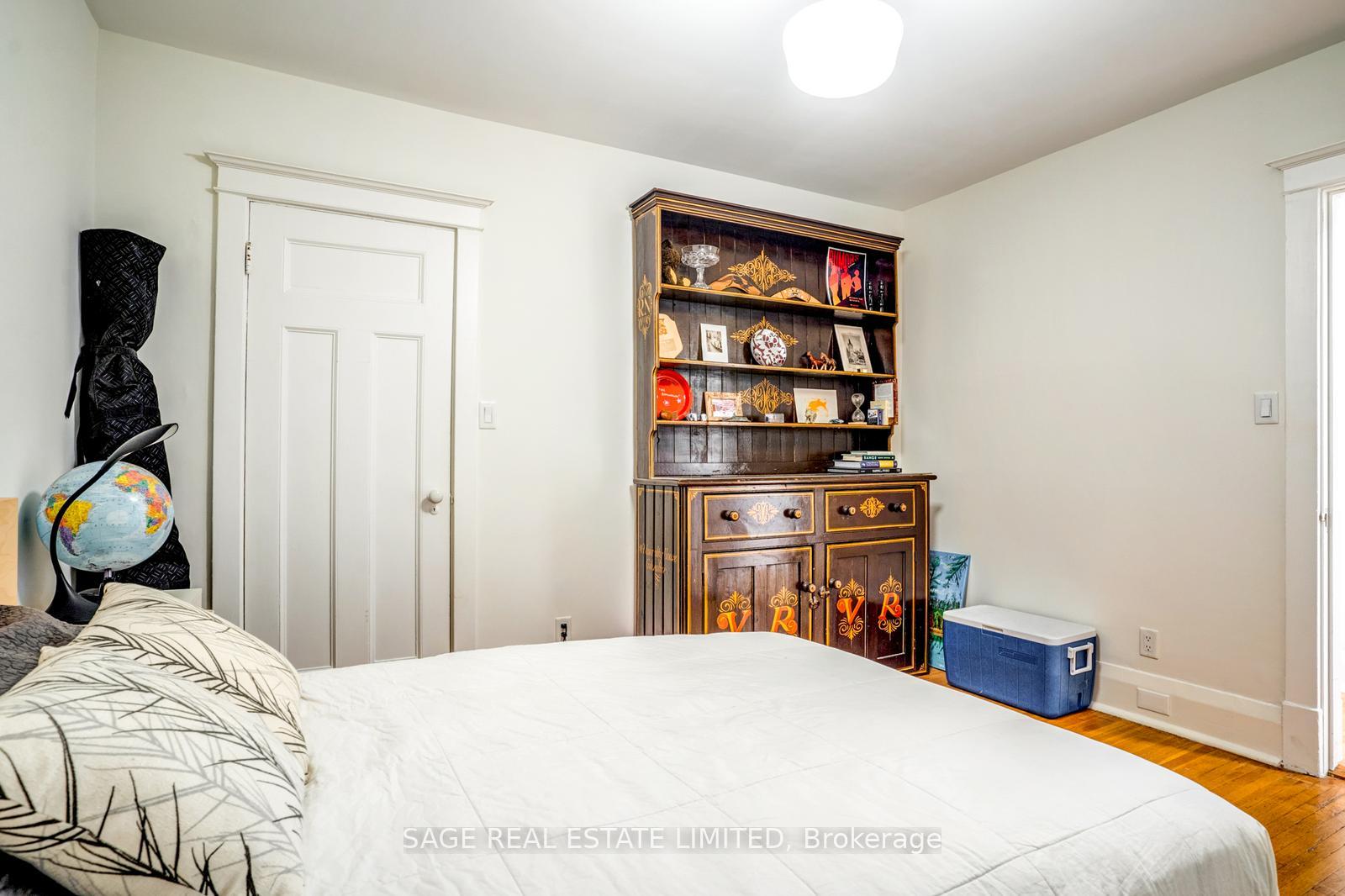 Photo 20 of Unit 8, 3 Lonsdale Road, Toronto, Yonge-St. Clair — HOMEH