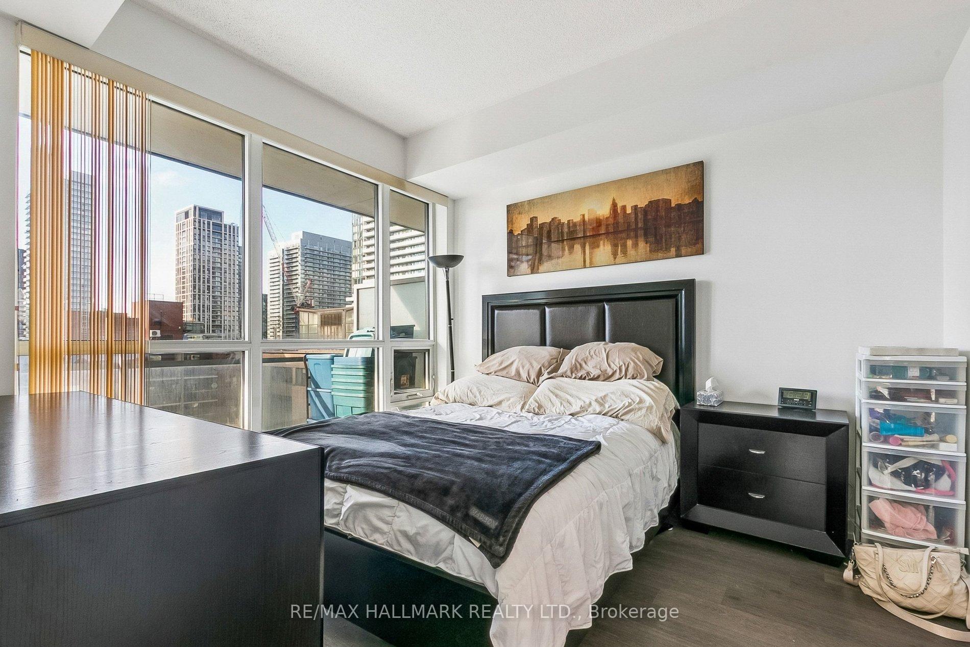 Photo 21 of Unit 1212, 98 Lillian Street, Toronto, Mount Pleasant West — HOMEH