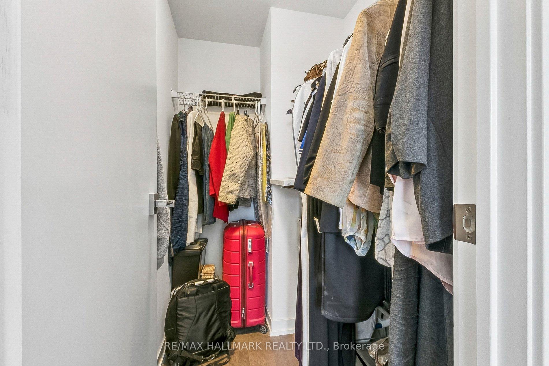 Photo 25 of Unit 1212, 98 Lillian Street, Toronto, Mount Pleasant West — HOMEH