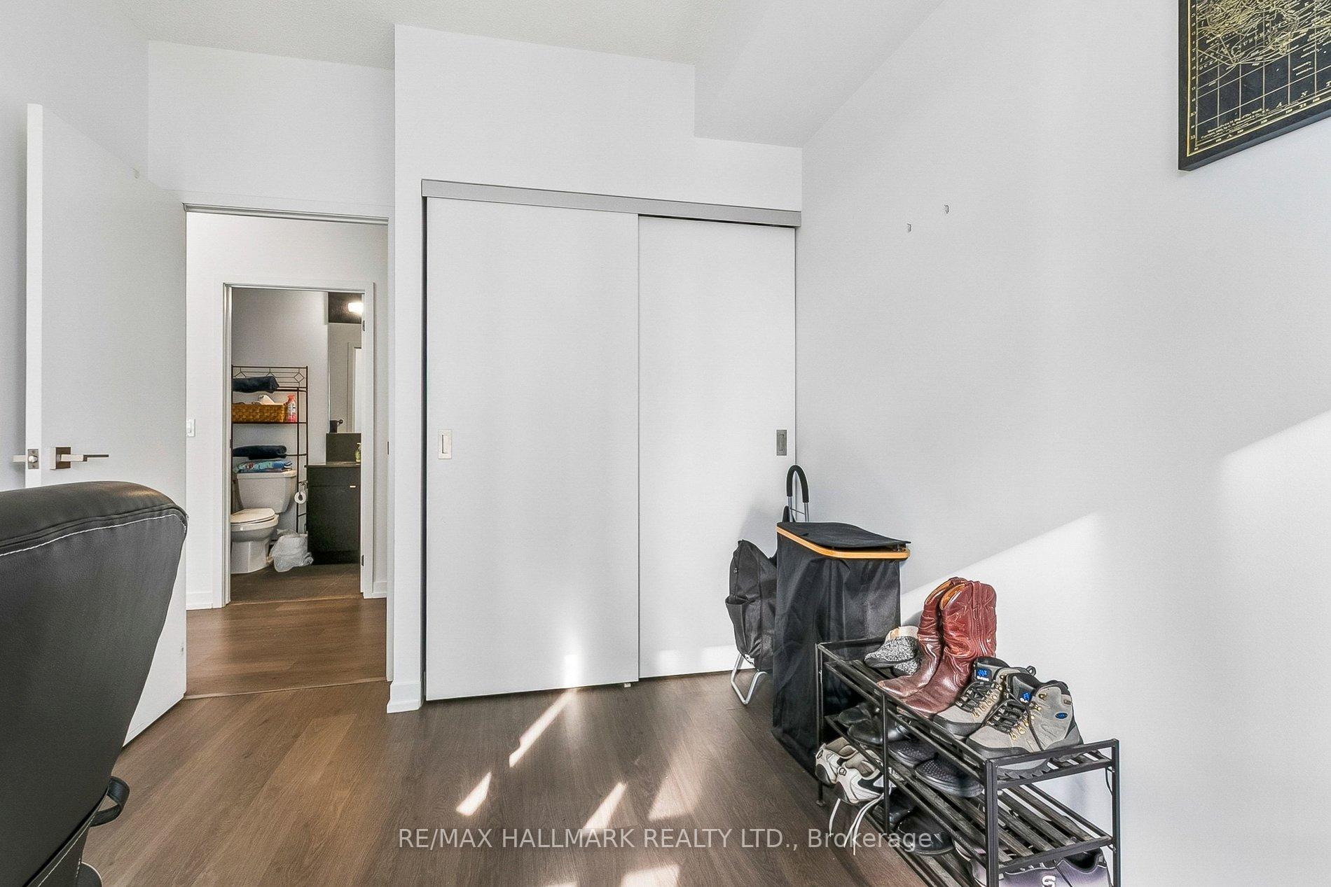 Photo 28 of Unit 1212, 98 Lillian Street, Toronto, Mount Pleasant West — HOMEH