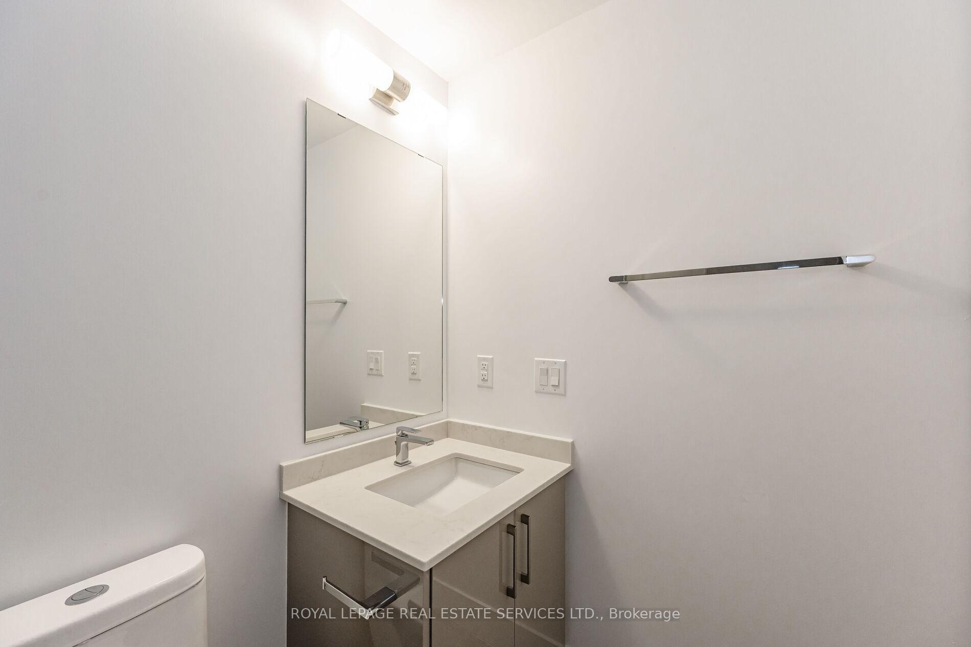 Photo 14 of Unit 334, 2450 Old Bronte Road, Oakville, Westmount — HOMEH