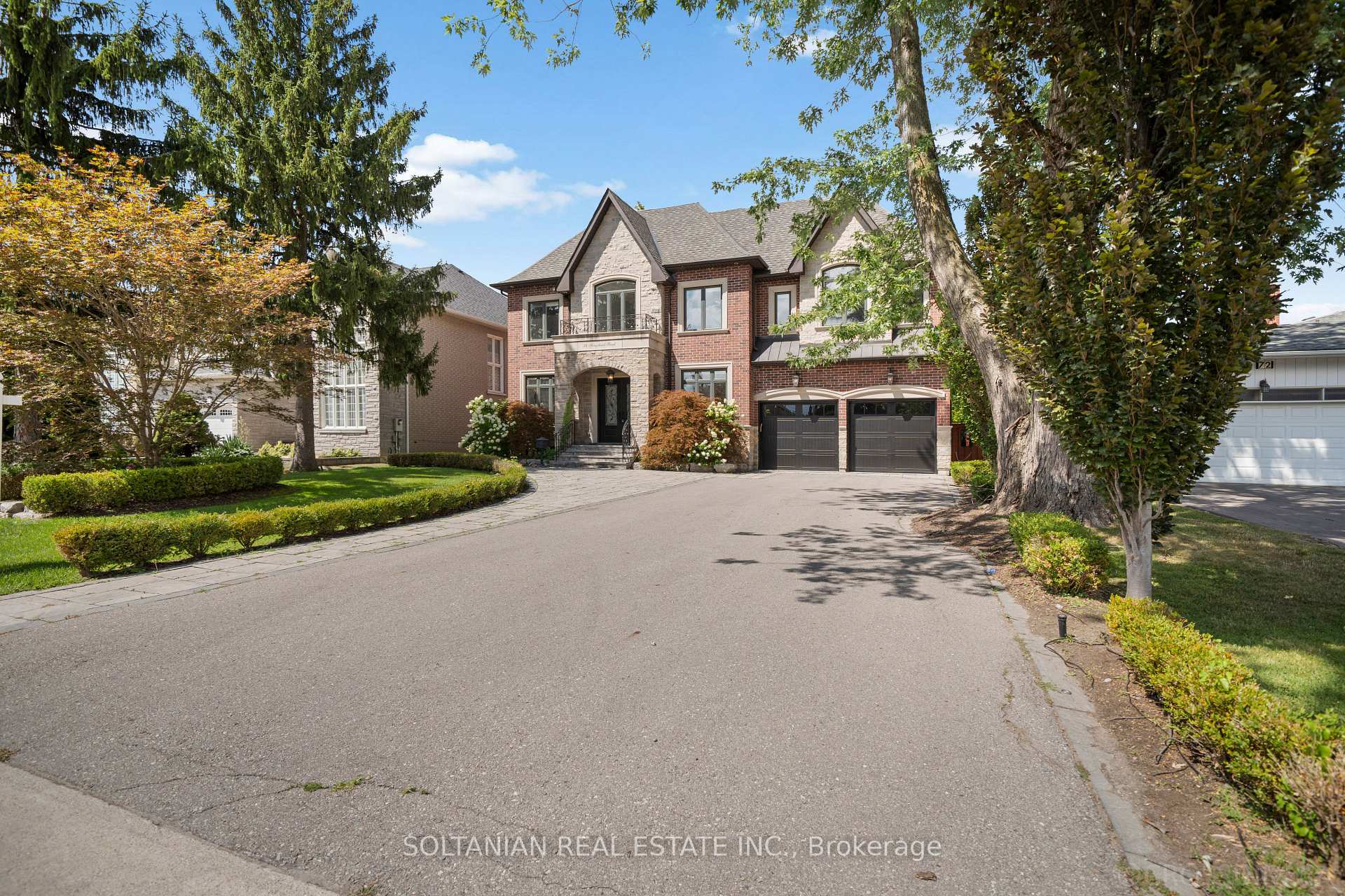 Photo 1 of 74 Yongehurst Road, Richmond Hill, North Richvale — HOMEH