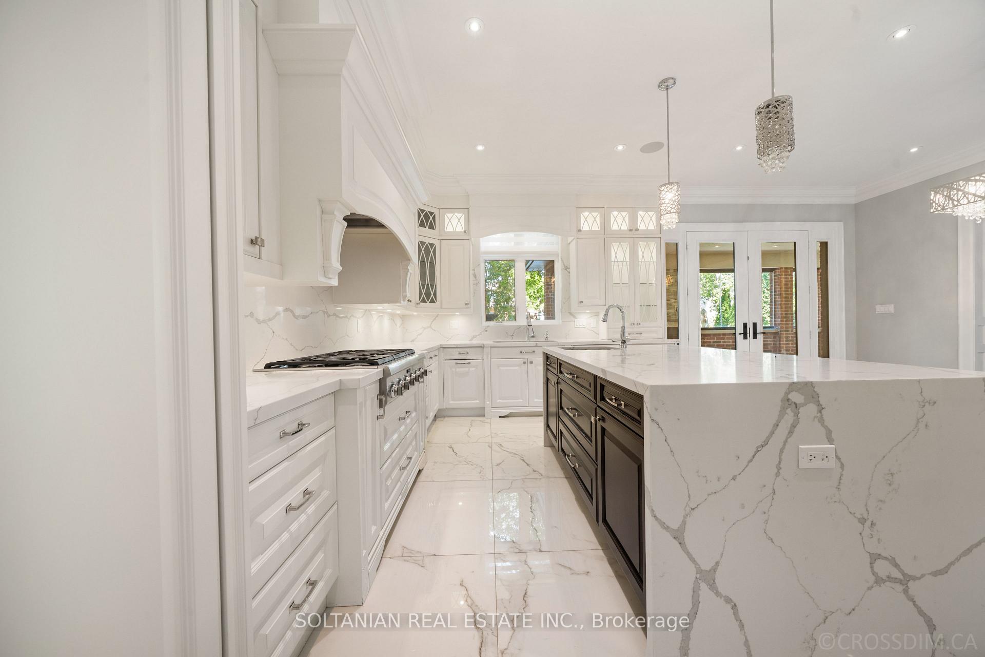 Photo 19 of 74 Yongehurst Road, Richmond Hill, North Richvale — HOMEH