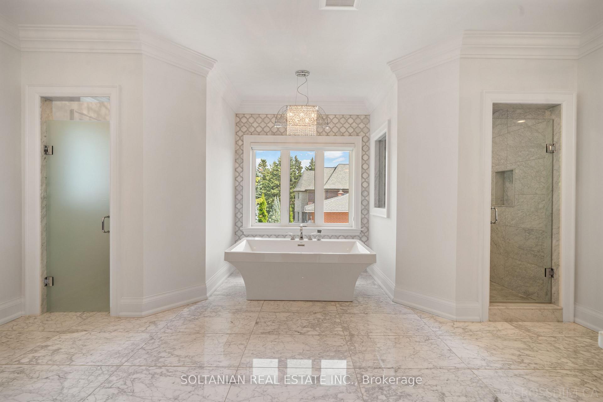 Photo 24 of 74 Yongehurst Road, Richmond Hill, North Richvale — HOMEH