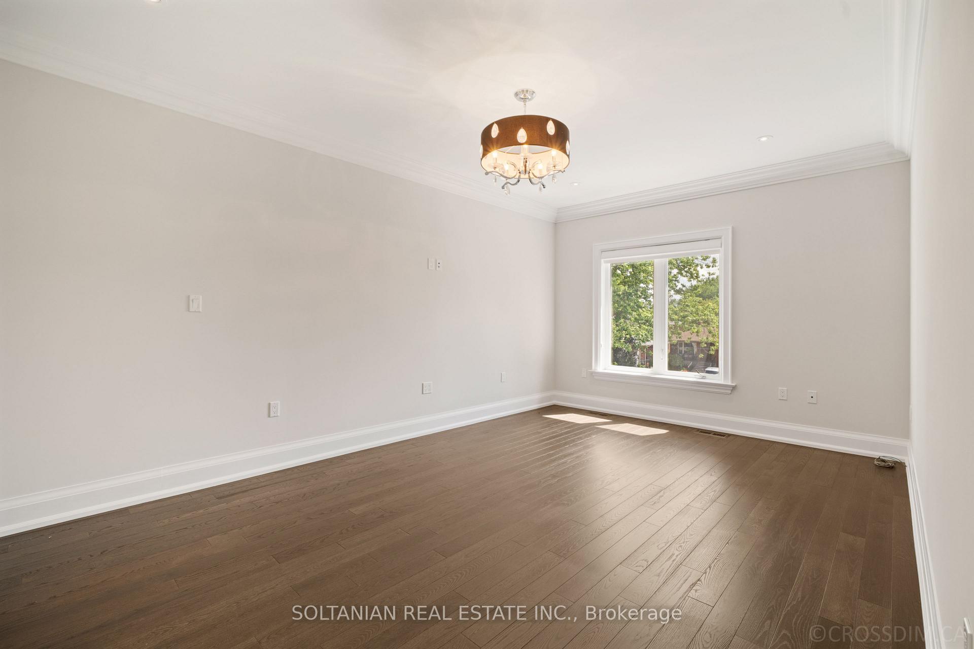 Photo 43 of 74 Yongehurst Road, Richmond Hill, North Richvale — HOMEH
