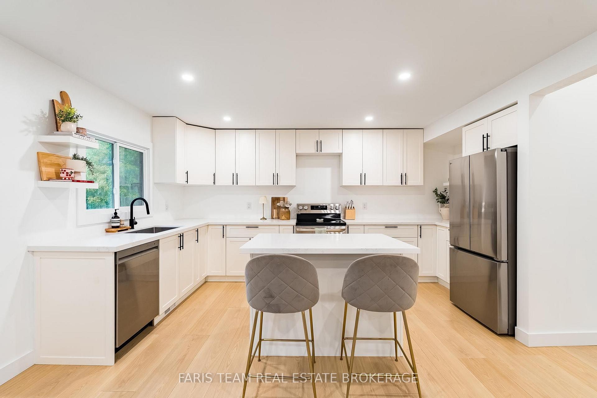 Photo 6 of 47 Sandsprings Crescent, Essa, Angus — HOMEH