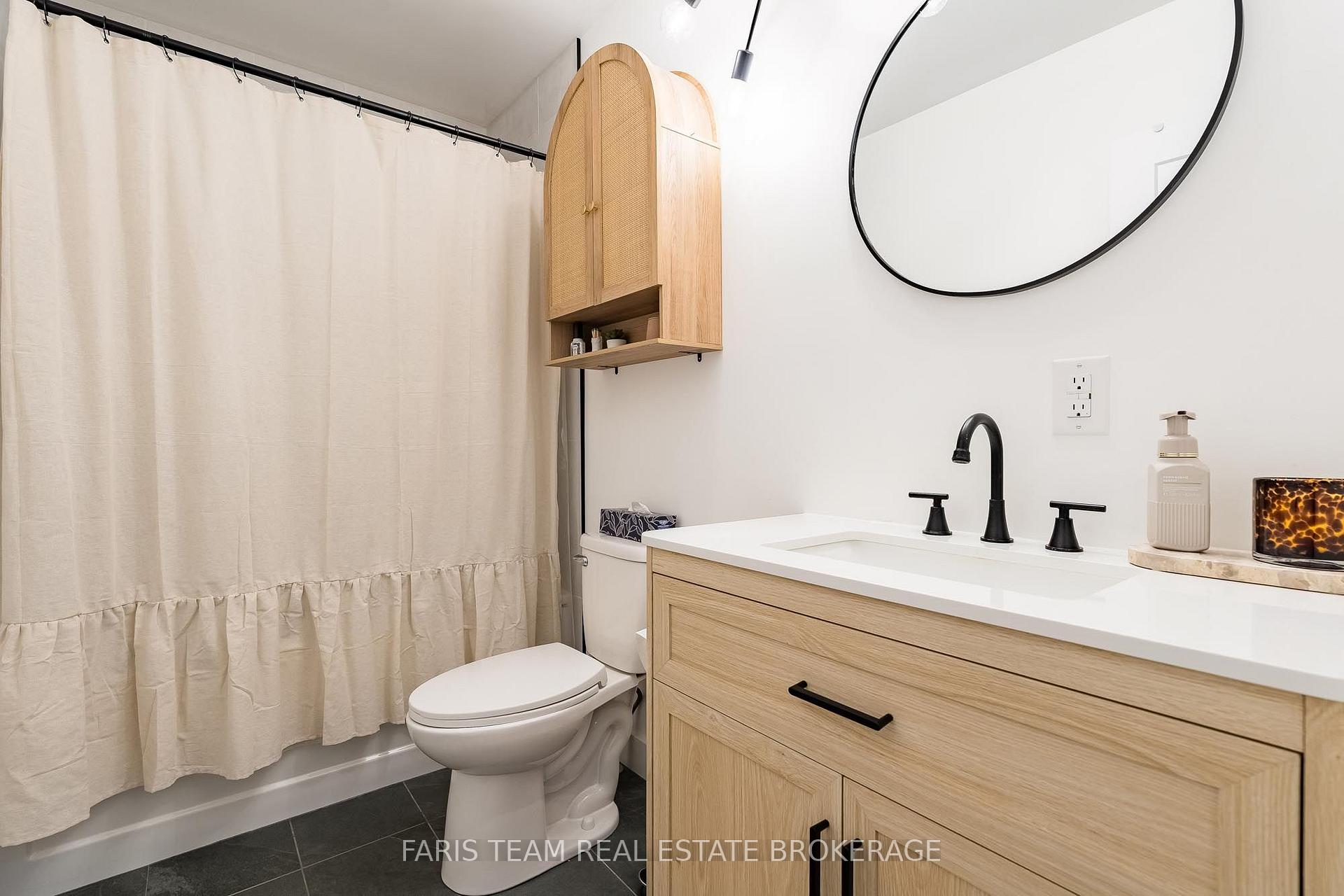 Photo 18 of 47 Sandsprings Crescent, Essa, Angus — HOMEH