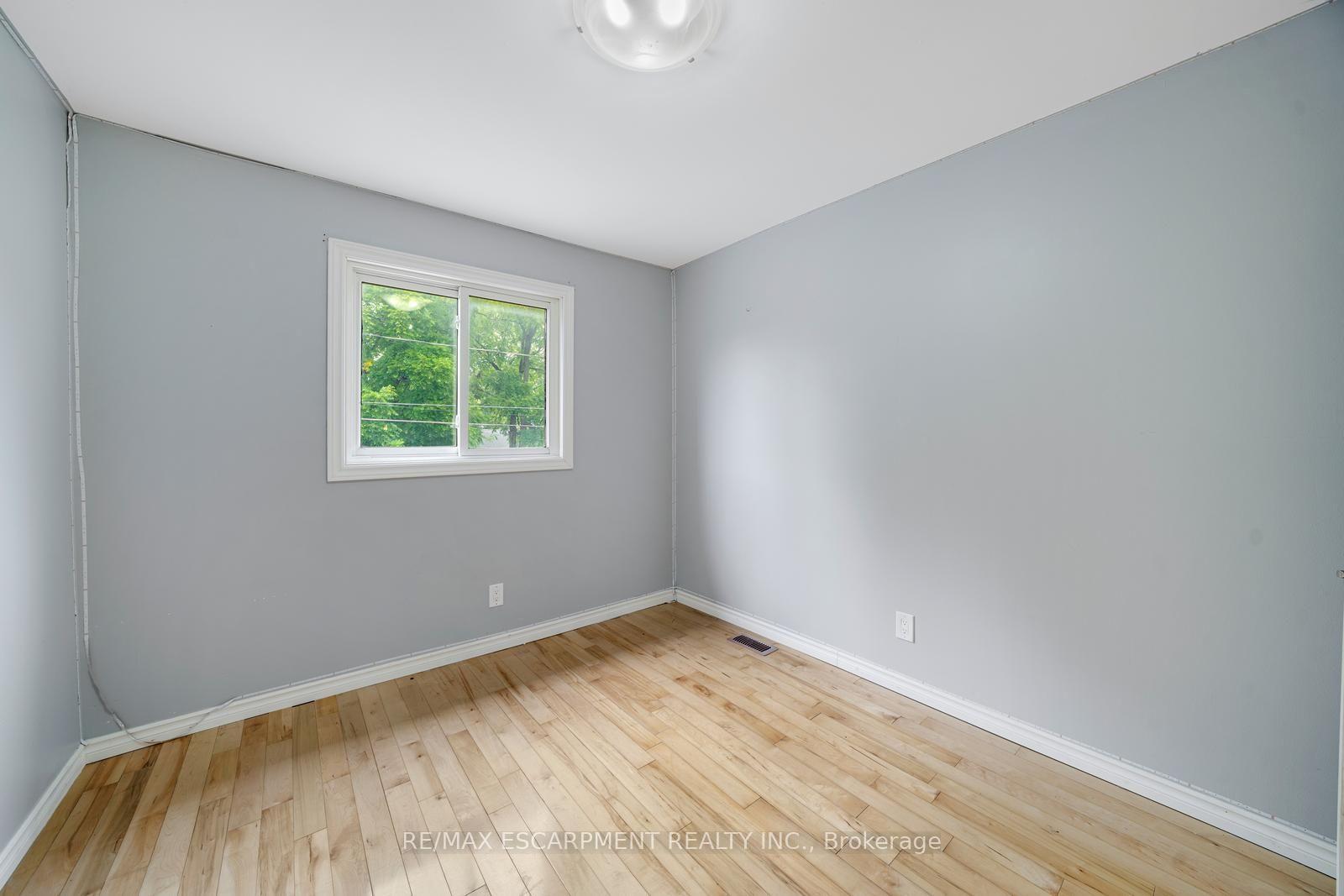 Photo 17 of 5 Elizabeth Street, Innisfil, Cookstown — HOMEH