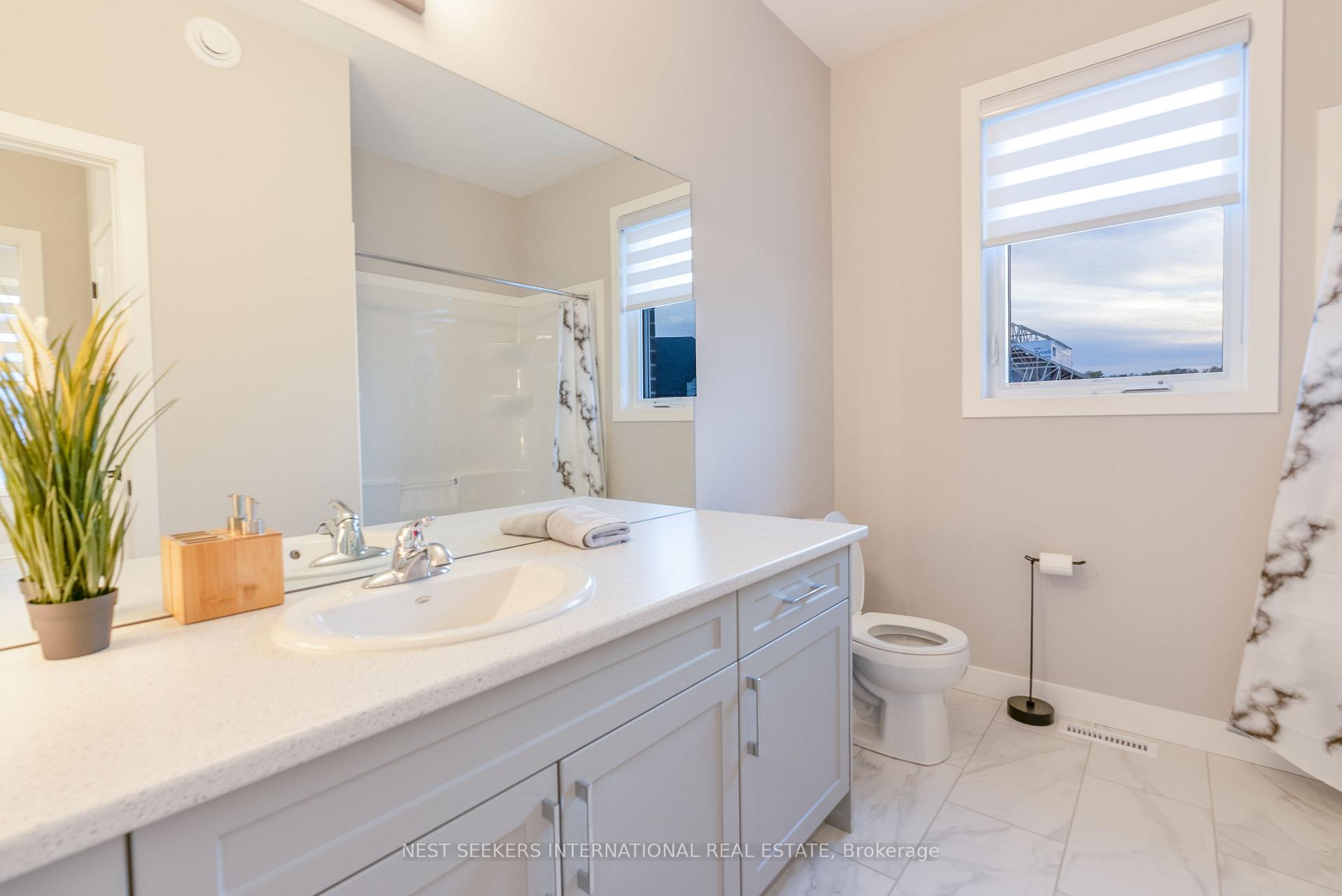 Photo 6 of 144 Foxborough Place, Thames Centre, Thorndale — HOMEH