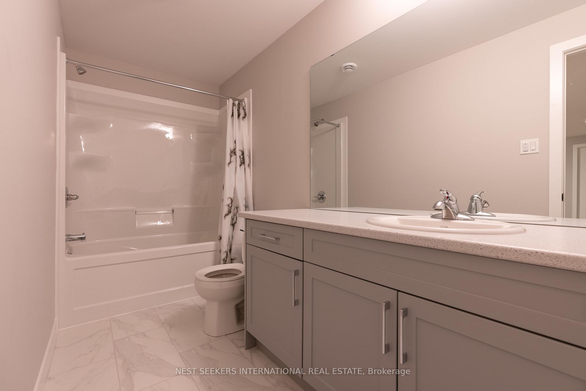 Photo 16 of 144 Foxborough Place, Thames Centre, Thorndale — HOMEH