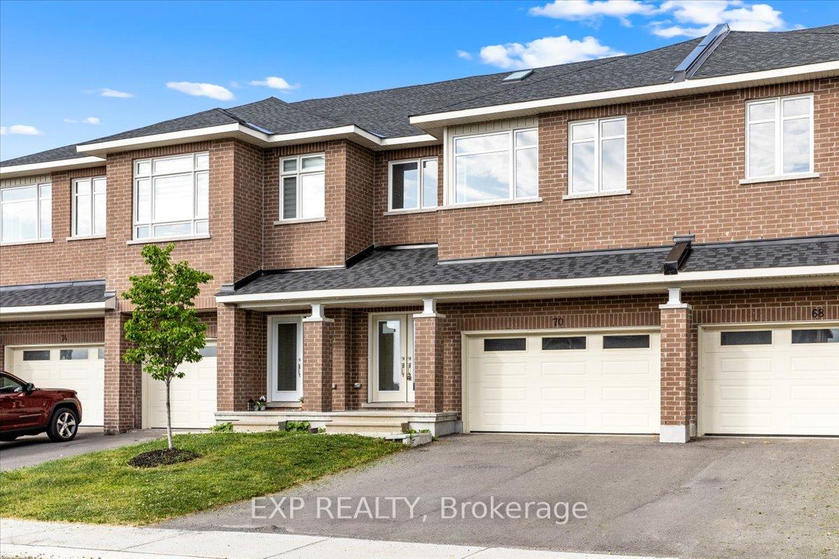 Photo 2 of 70 Eastwood Drive, Carleton Place, Carleton Place — HOMEH