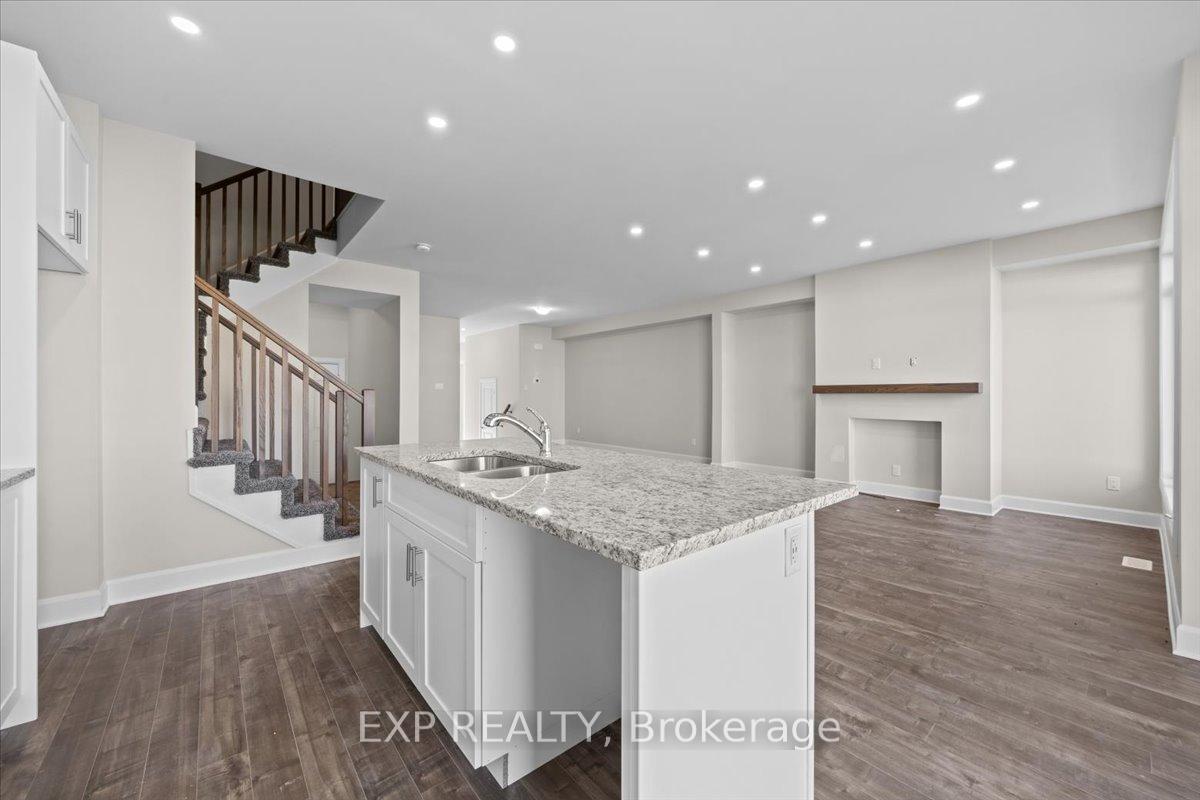 Photo 17 of 70 Eastwood Drive, Carleton Place, Carleton Place — HOMEH