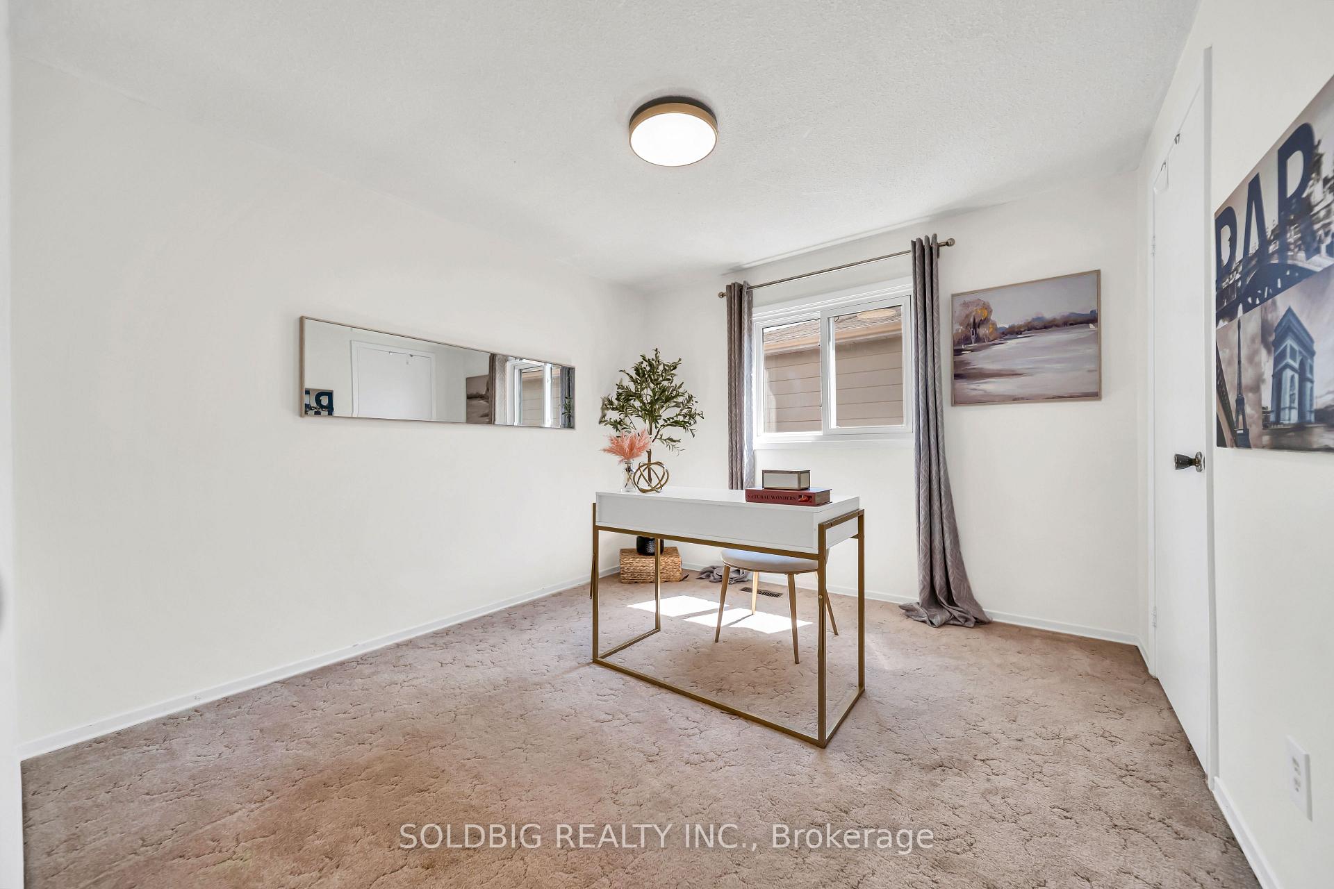 Photo 21 of 76 Banting Crescent, Brampton, Fletcher's West — HOMEH