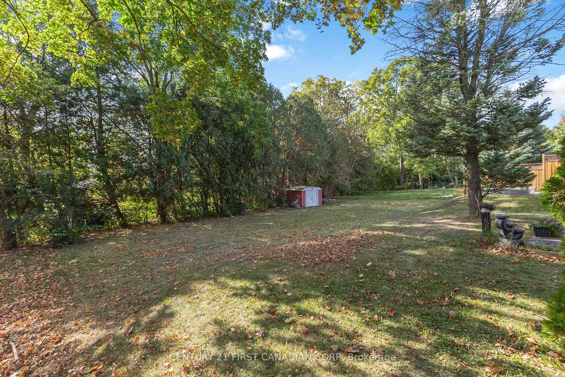 Photo 5 of 296 Sarnia Road, London, North K — HOMEH