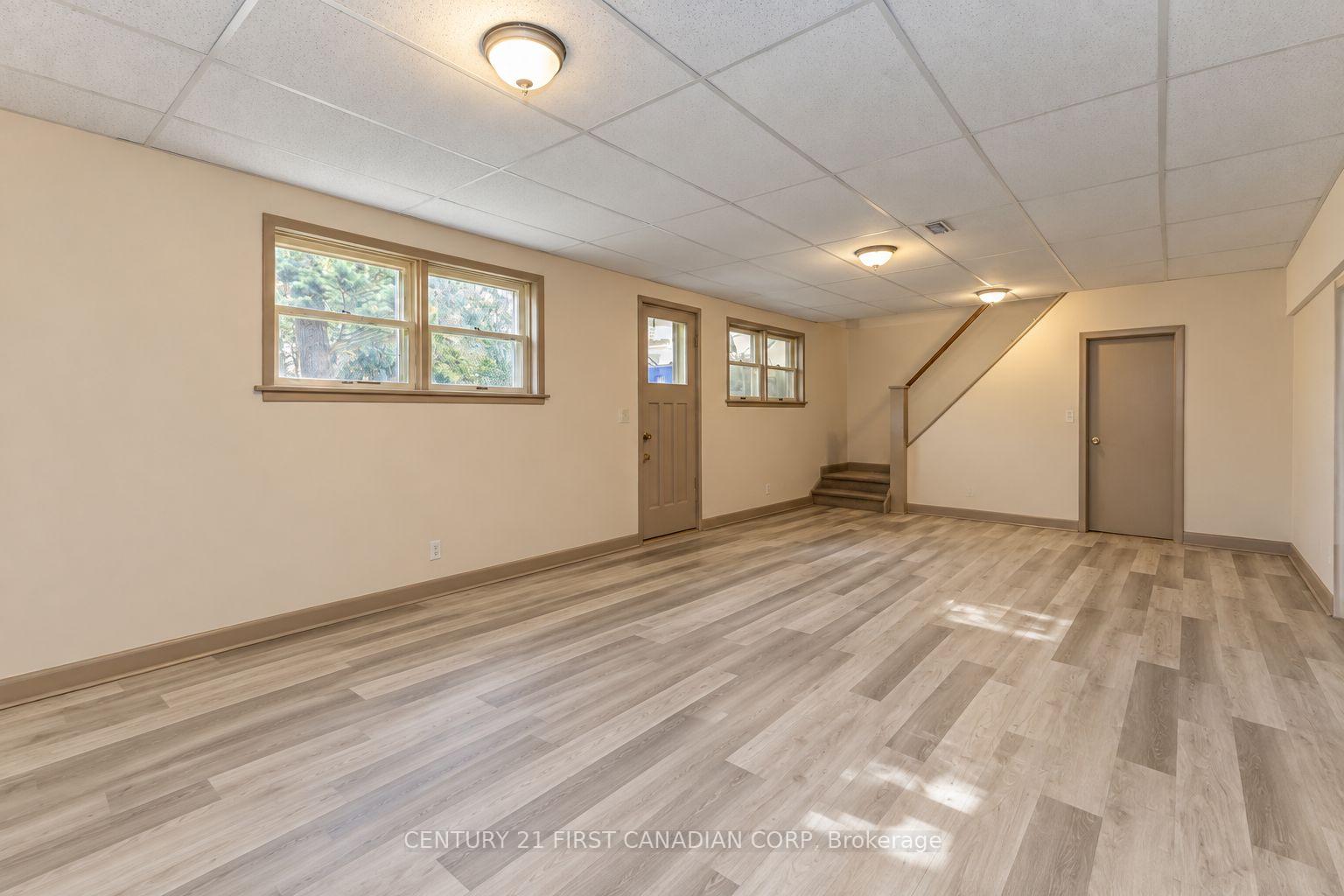 Photo 9 of 296 Sarnia Road, London, North K — HOMEH
