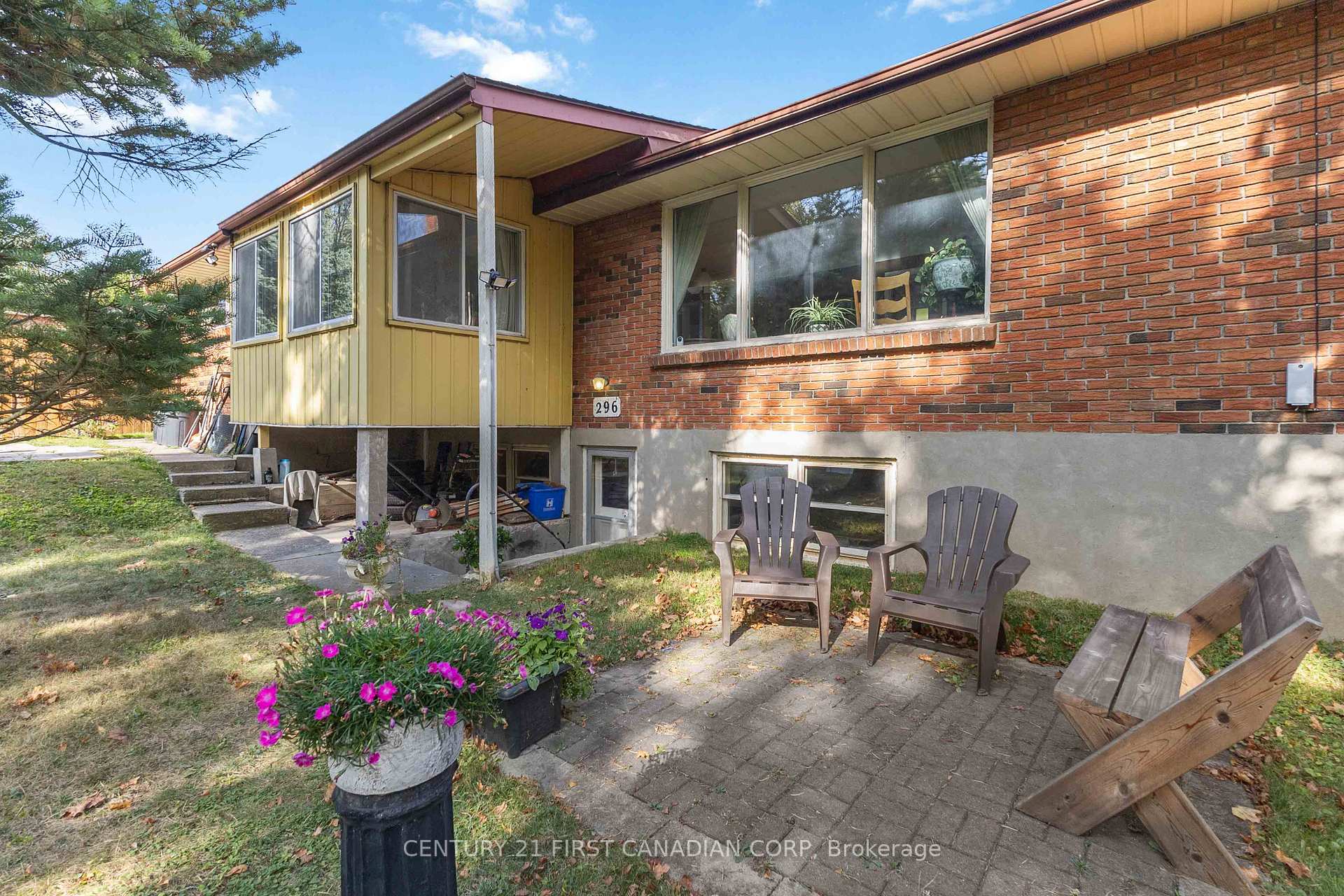 Photo 11 of 296 Sarnia Road, London, North K — HOMEH