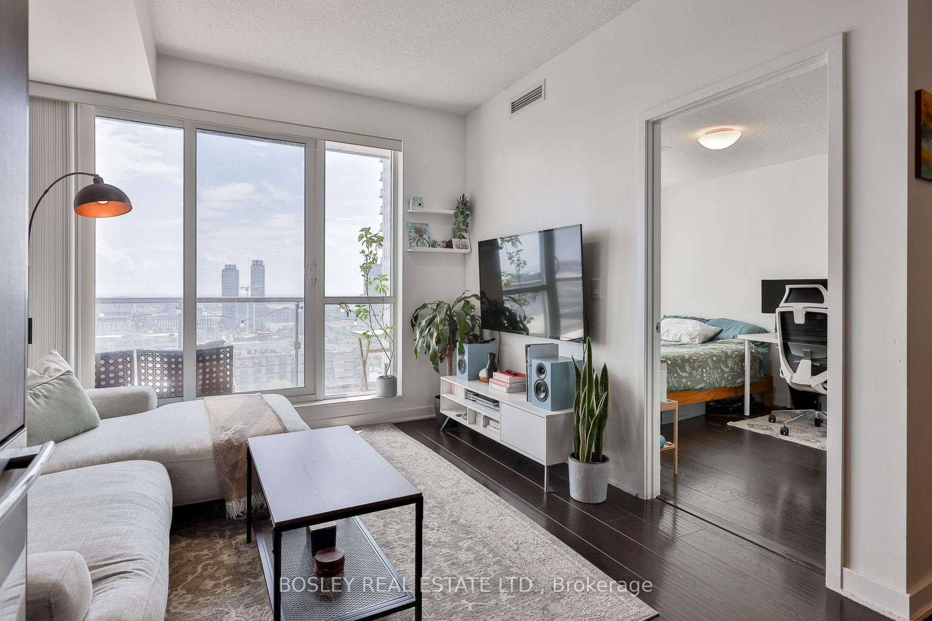 Photo 15 of Unit 2104, 170 Sumach Street, Toronto, Regent Park — HOMEH