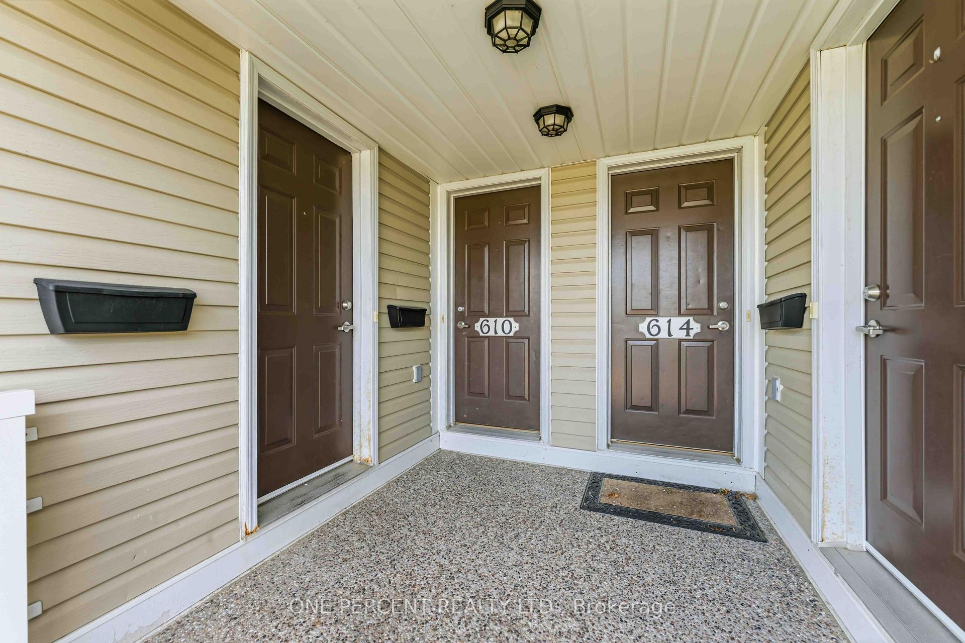 Photo 3 of 610 Lakeridge Drive, Ottawa, Avalon East — HOMEH