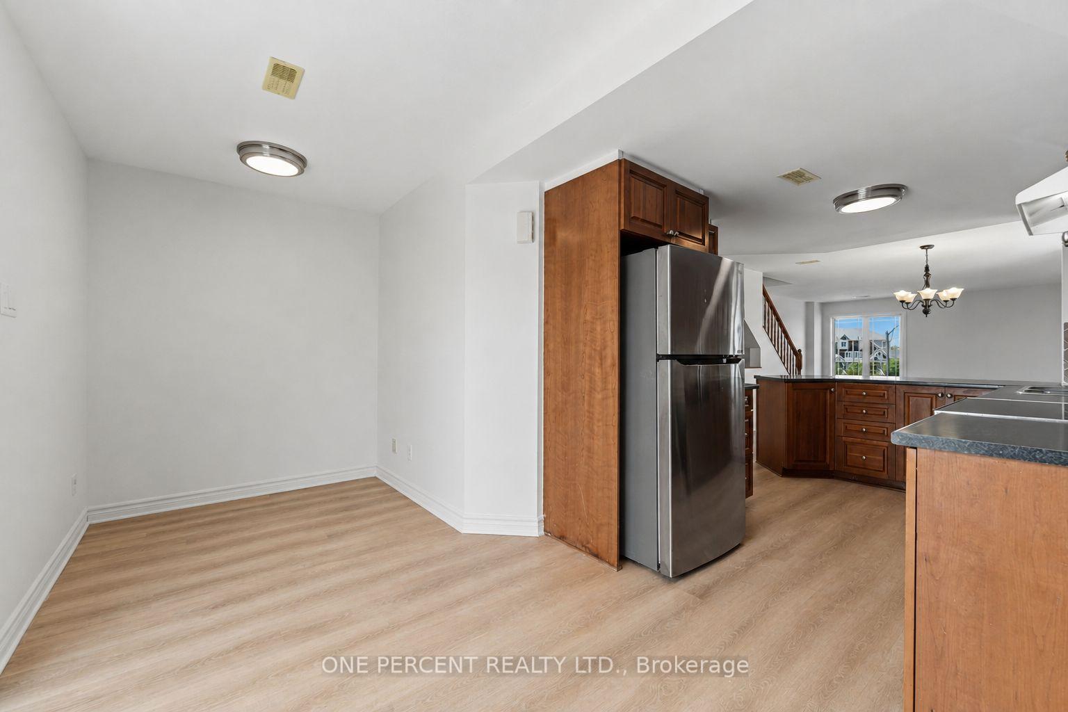 Photo 11 of 610 Lakeridge Drive, Ottawa, Avalon East — HOMEH