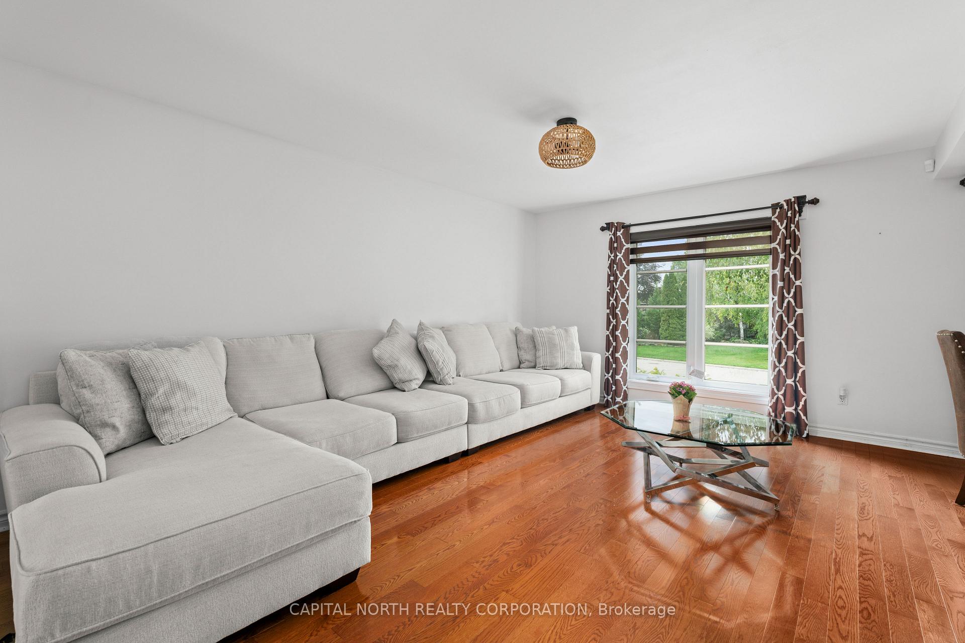 Photo 18 of 56 Ellis Avenue, King, Nobleton — HOMEH