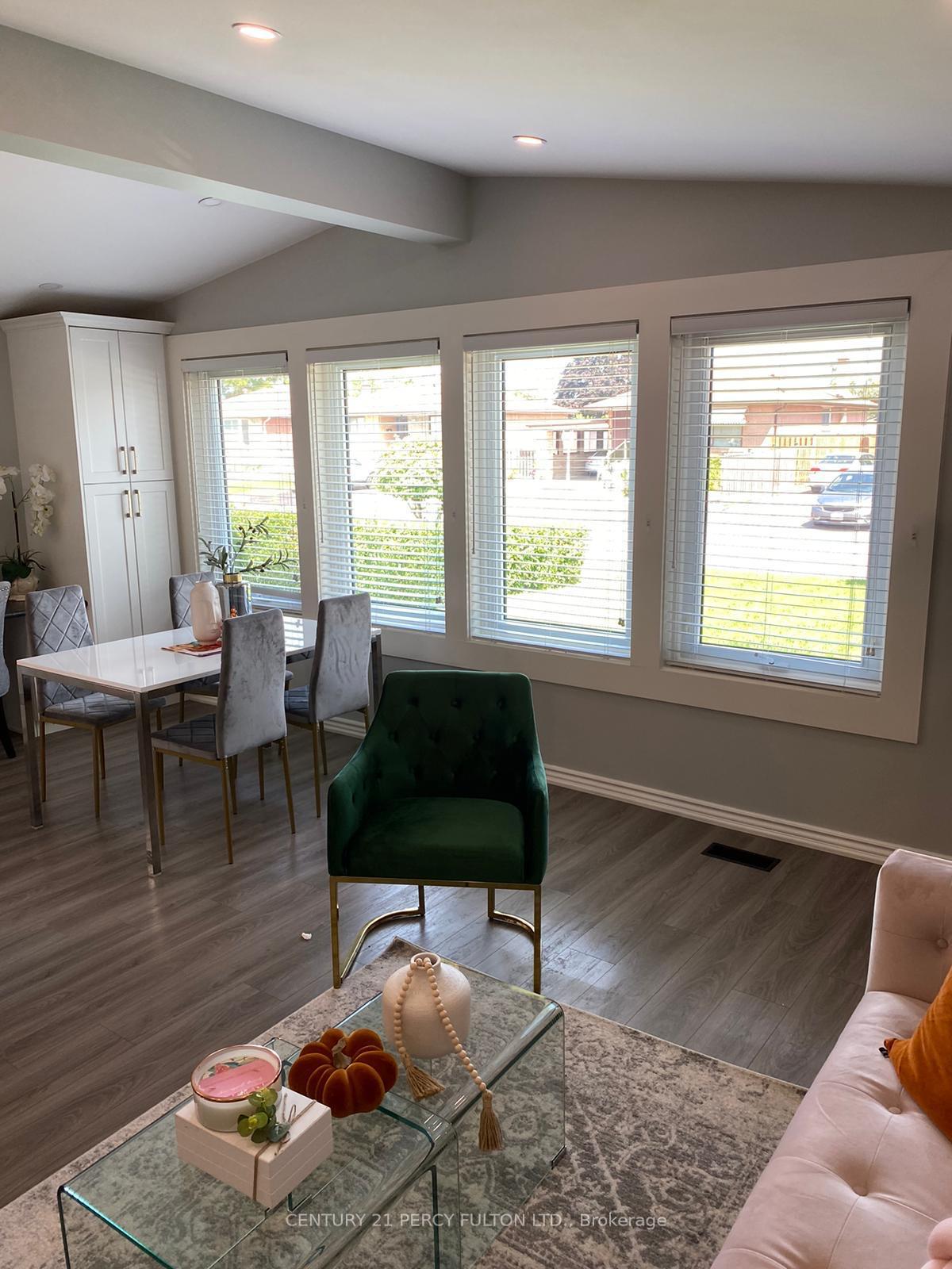 Photo 10 of 876 Antonio Street, Pickering, Bay Ridges — HOMEH