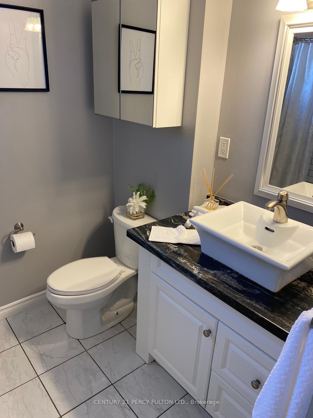 Photo 13 of 876 Antonio Street, Pickering, Bay Ridges — HOMEH