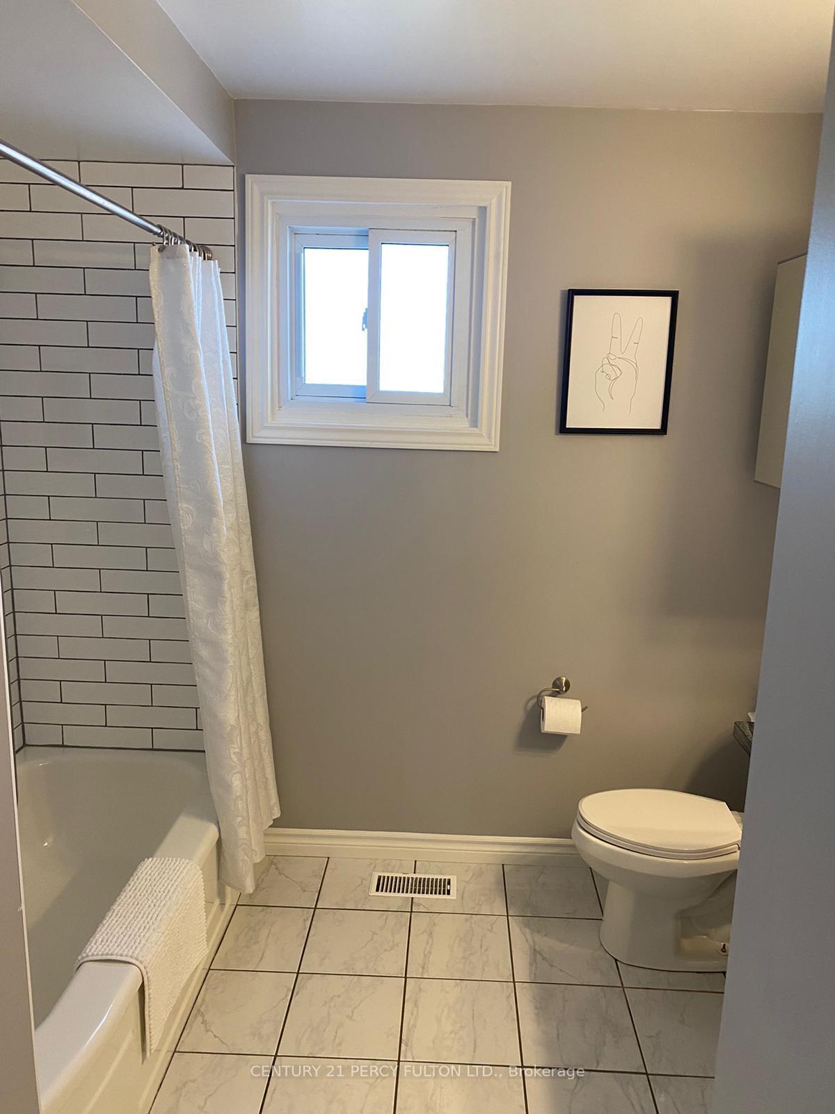 Photo 15 of 876 Antonio Street, Pickering, Bay Ridges — HOMEH