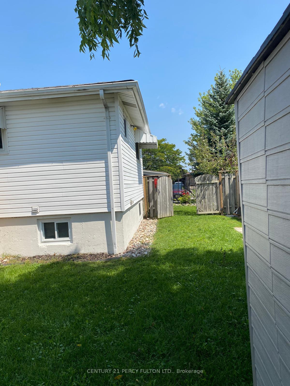 Photo 26 of 876 Antonio Street, Pickering, Bay Ridges — HOMEH