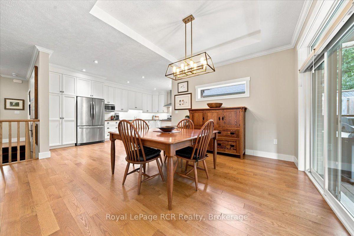Photo 23 of 323 5th Avenue W, Owen Sound — HOMEH