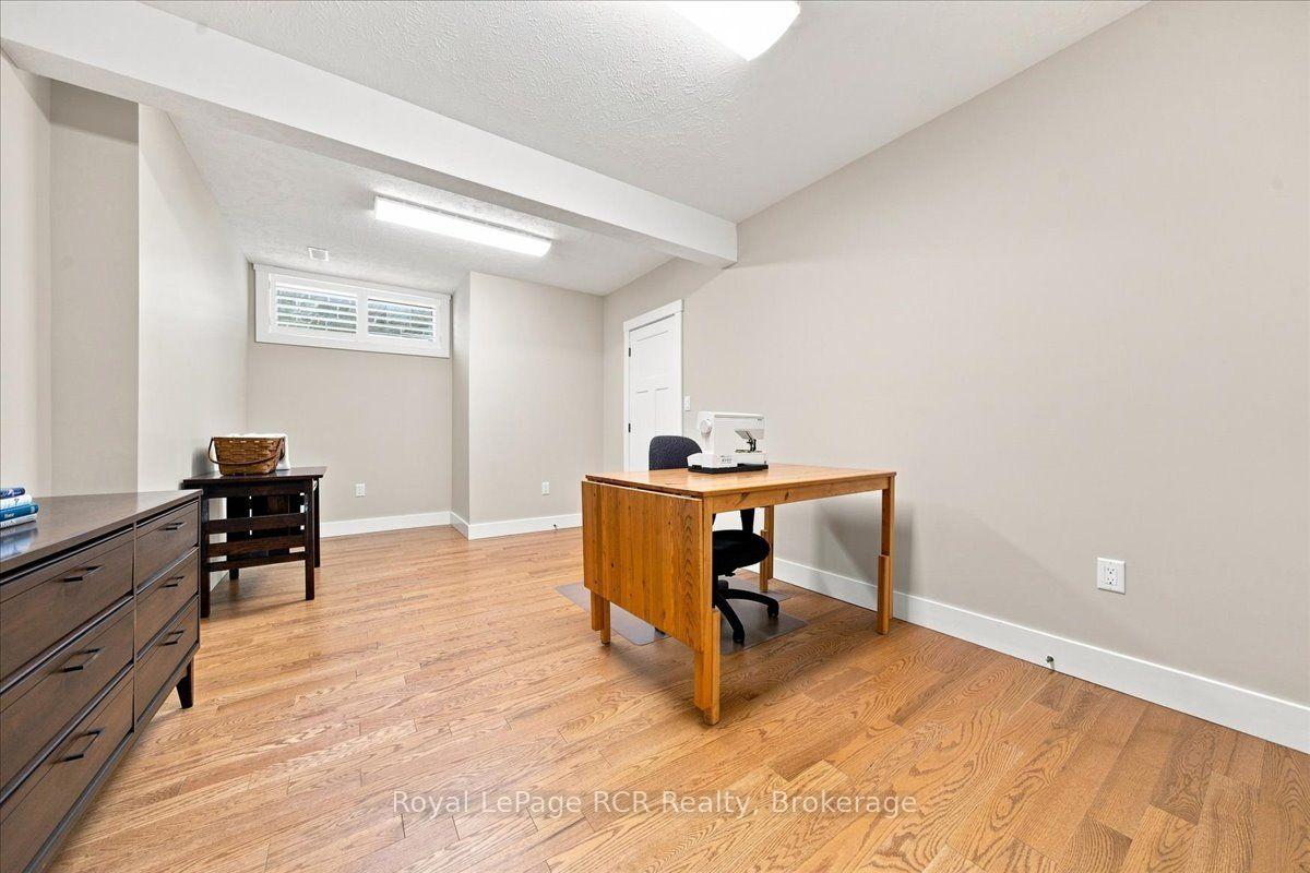 Photo 45 of 323 5th Avenue W, Owen Sound — HOMEH
