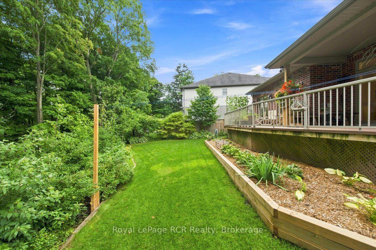 Photo 54 of 323 5th Avenue W, Owen Sound — HOMEH