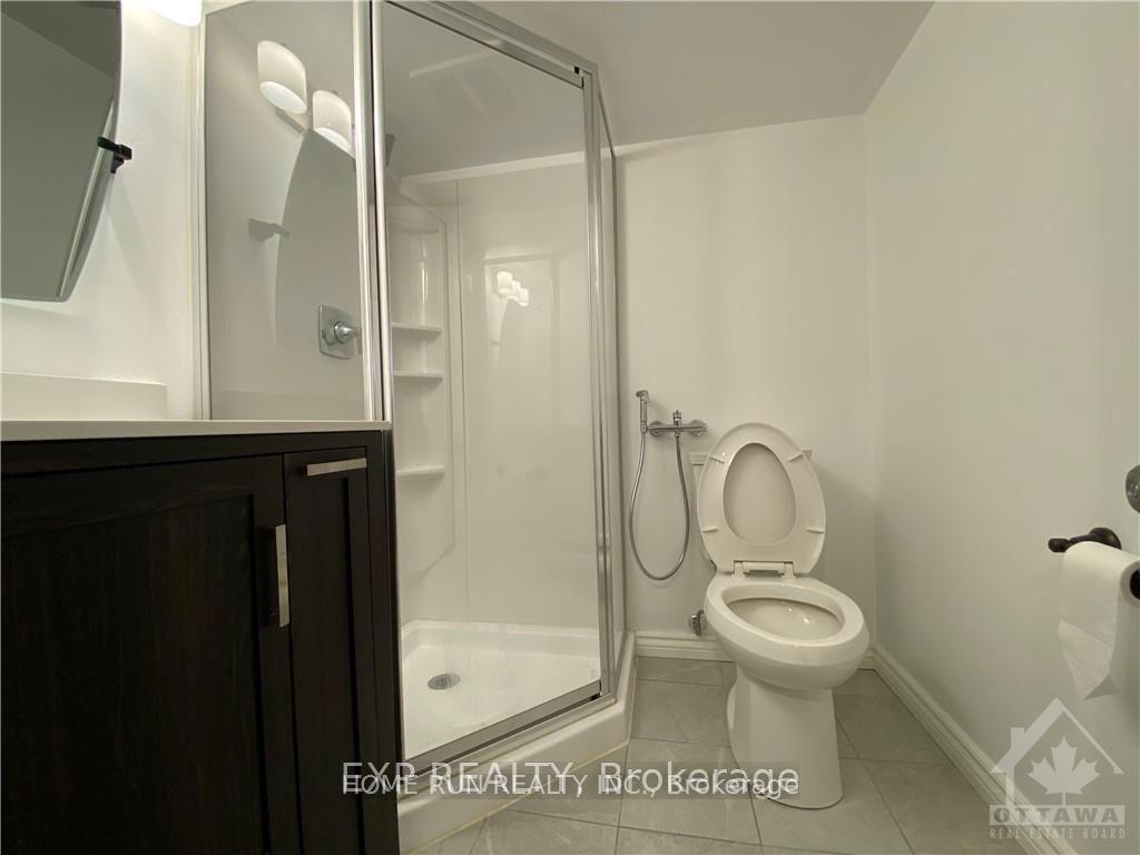 Photo 12 of 34 Brockington Crescent, Ottawa, Tanglewood — HOMEH
