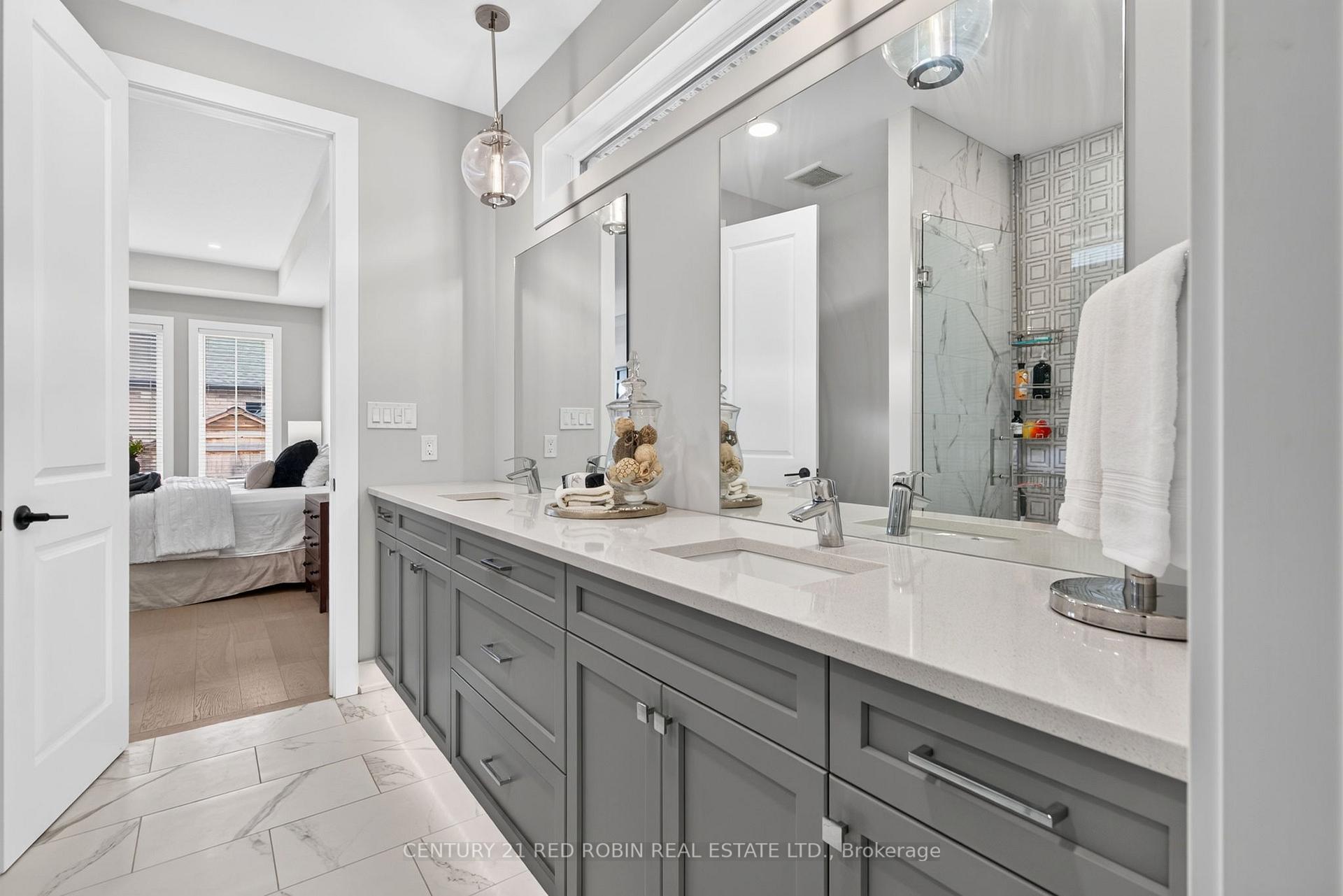 Photo 16 of 35 Elliot Street, Strathroy-Caradoc, SE — HOMEH