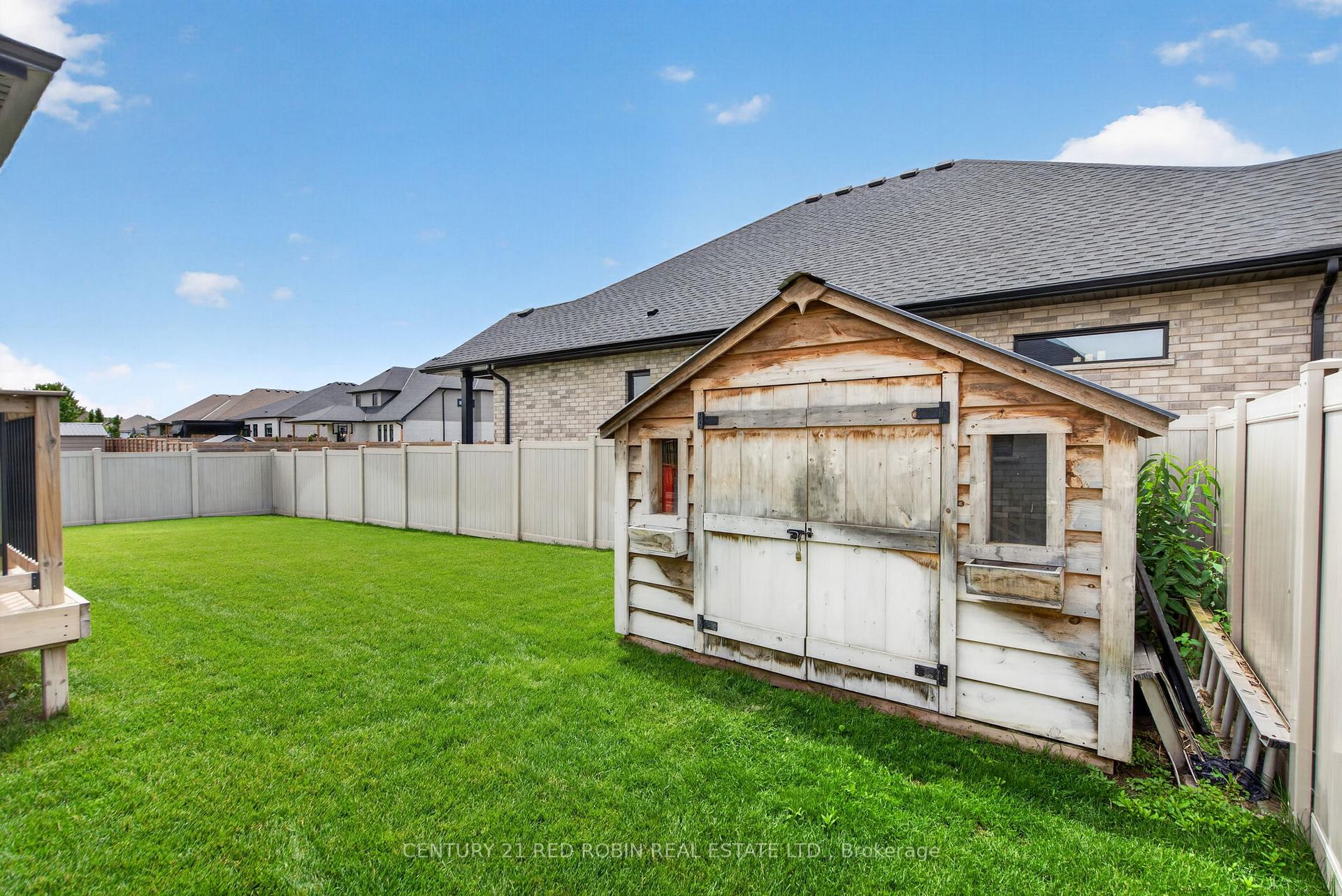 Photo 35 of 35 Elliot Street, Strathroy-Caradoc, SE — HOMEH