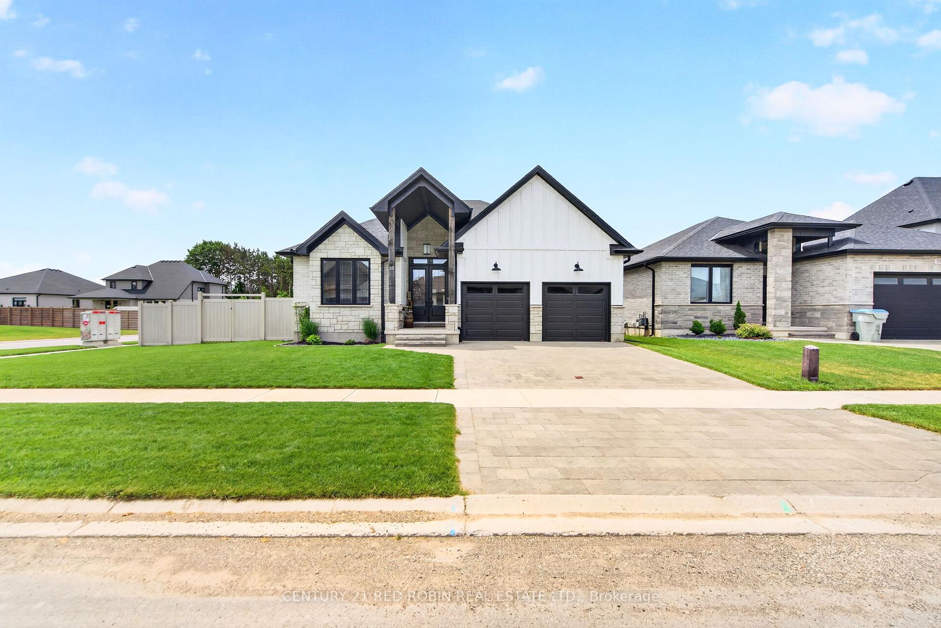 Photo 39 of 35 Elliot Street, Strathroy-Caradoc, SE — HOMEH