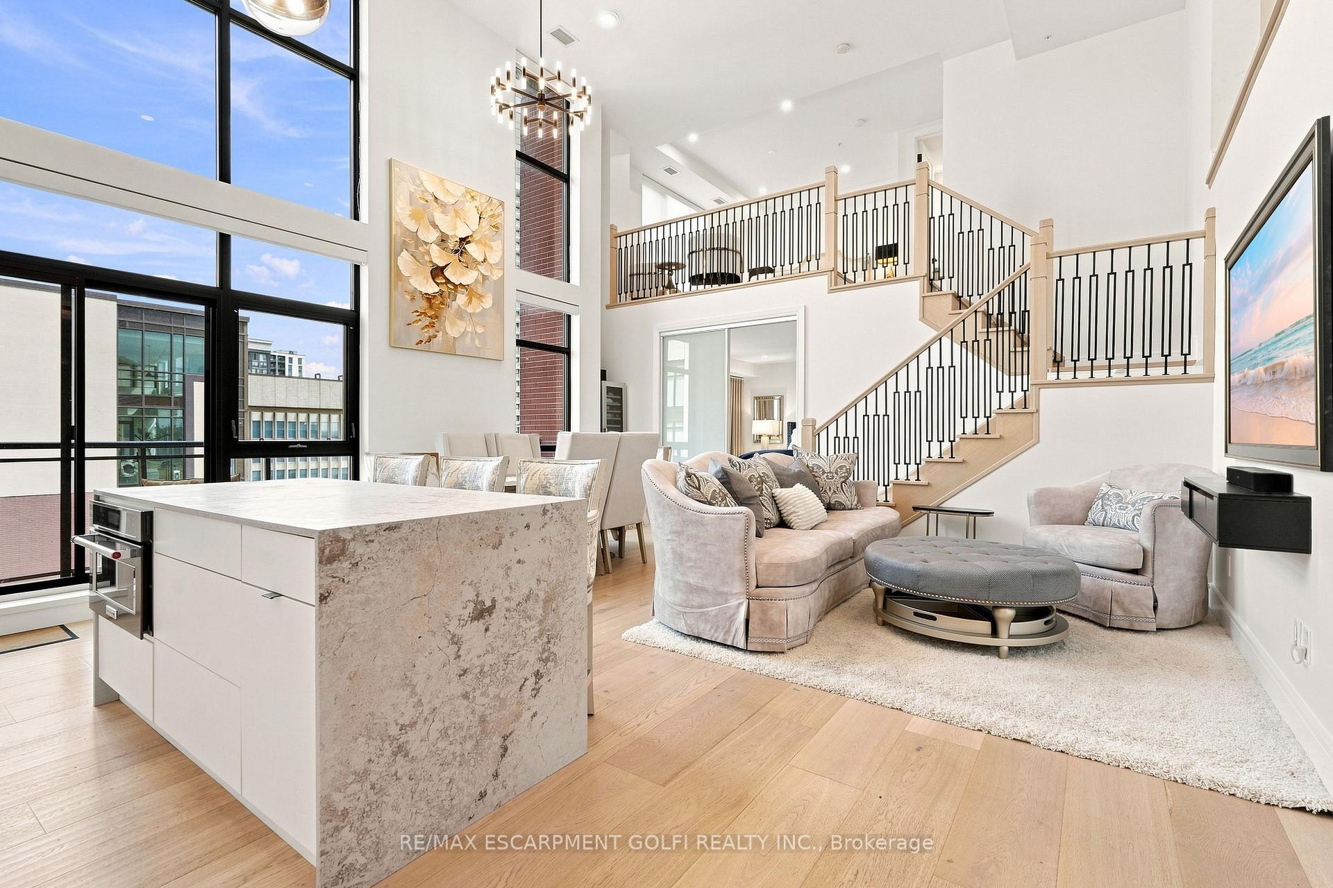 Photo of Unit PH5, 112 King Street E